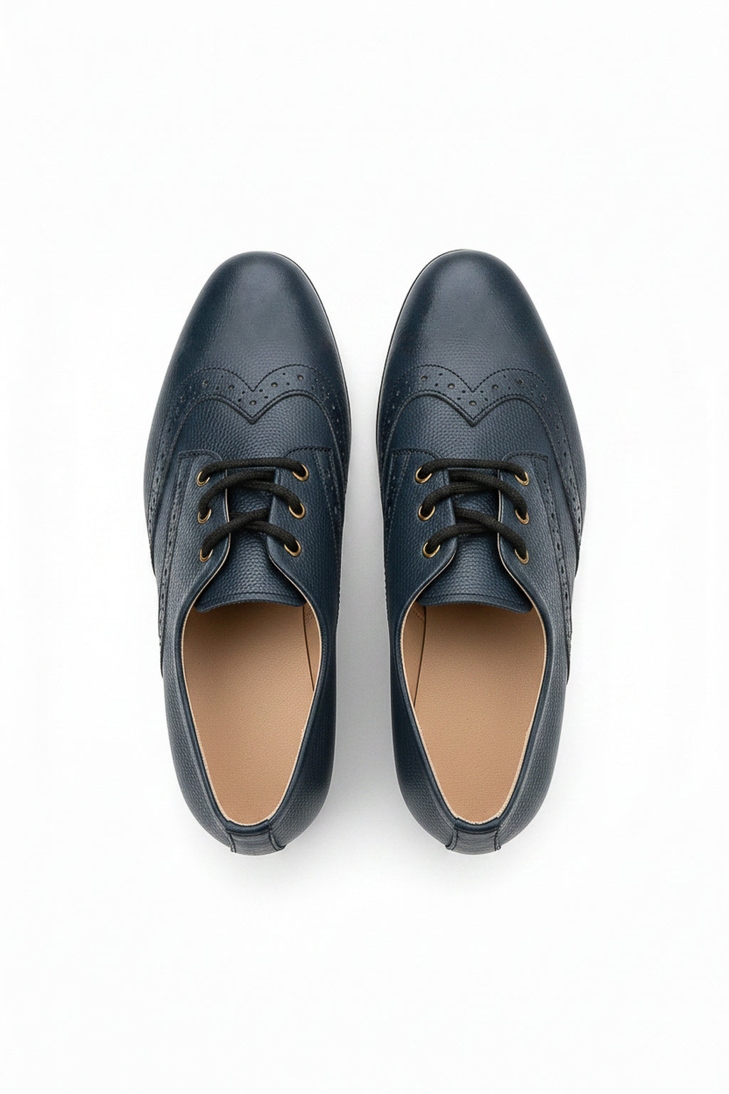 Sapato feminino Oxford em couro detalhes 0211