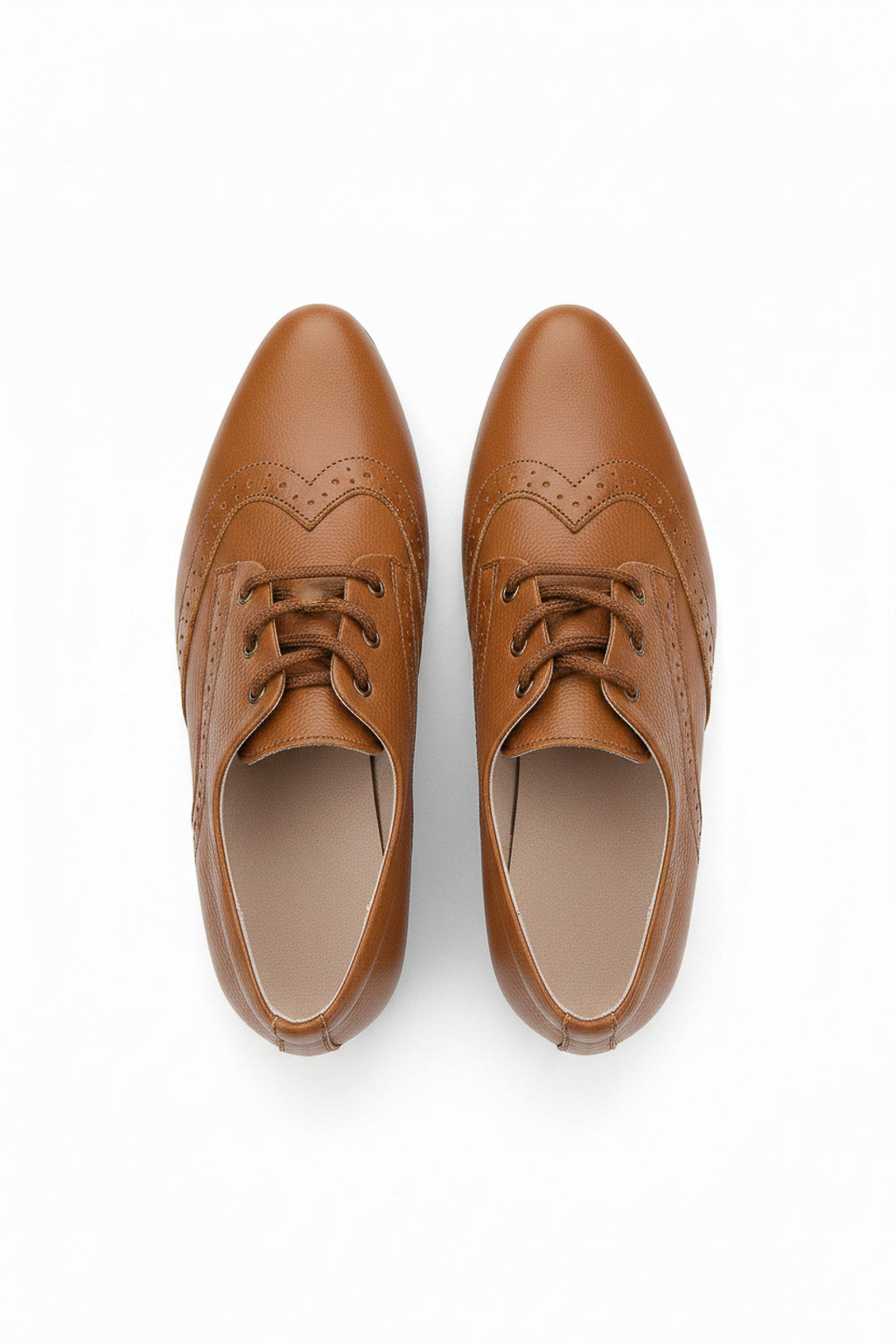 Sapato feminino Oxford em couro detalhes 0211