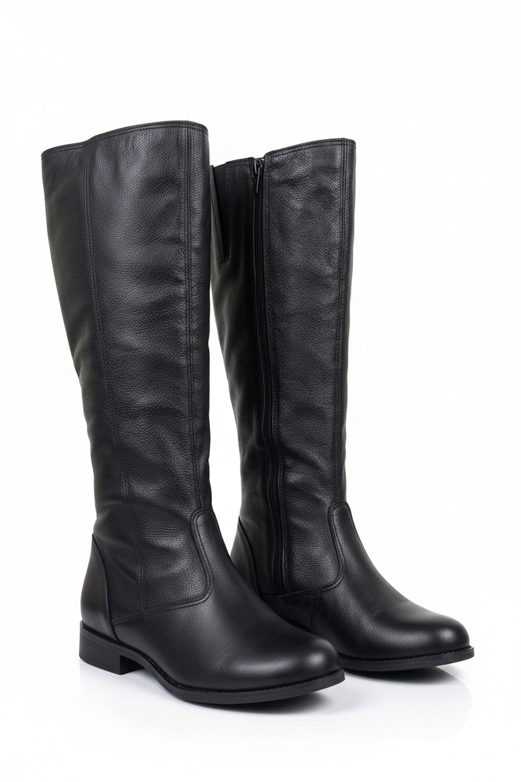 Bota feminina cano longo em couro salto baixo 0291