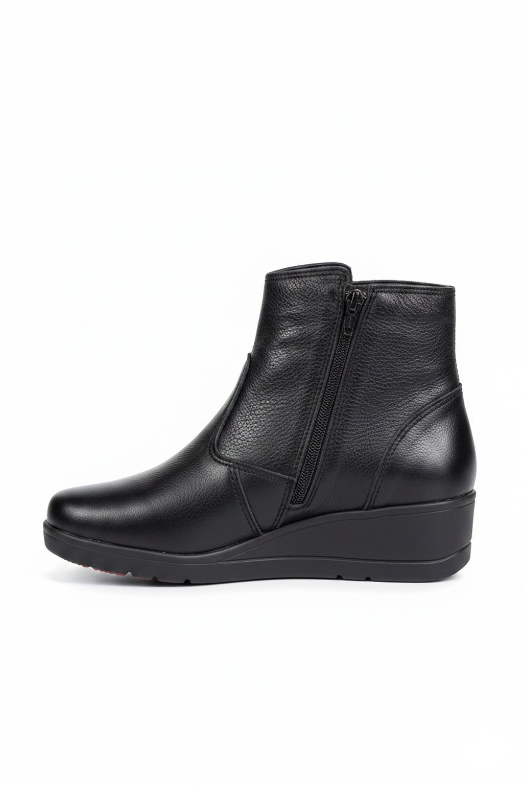 Bota de couro feminina cano curto salto anabela confort 0321