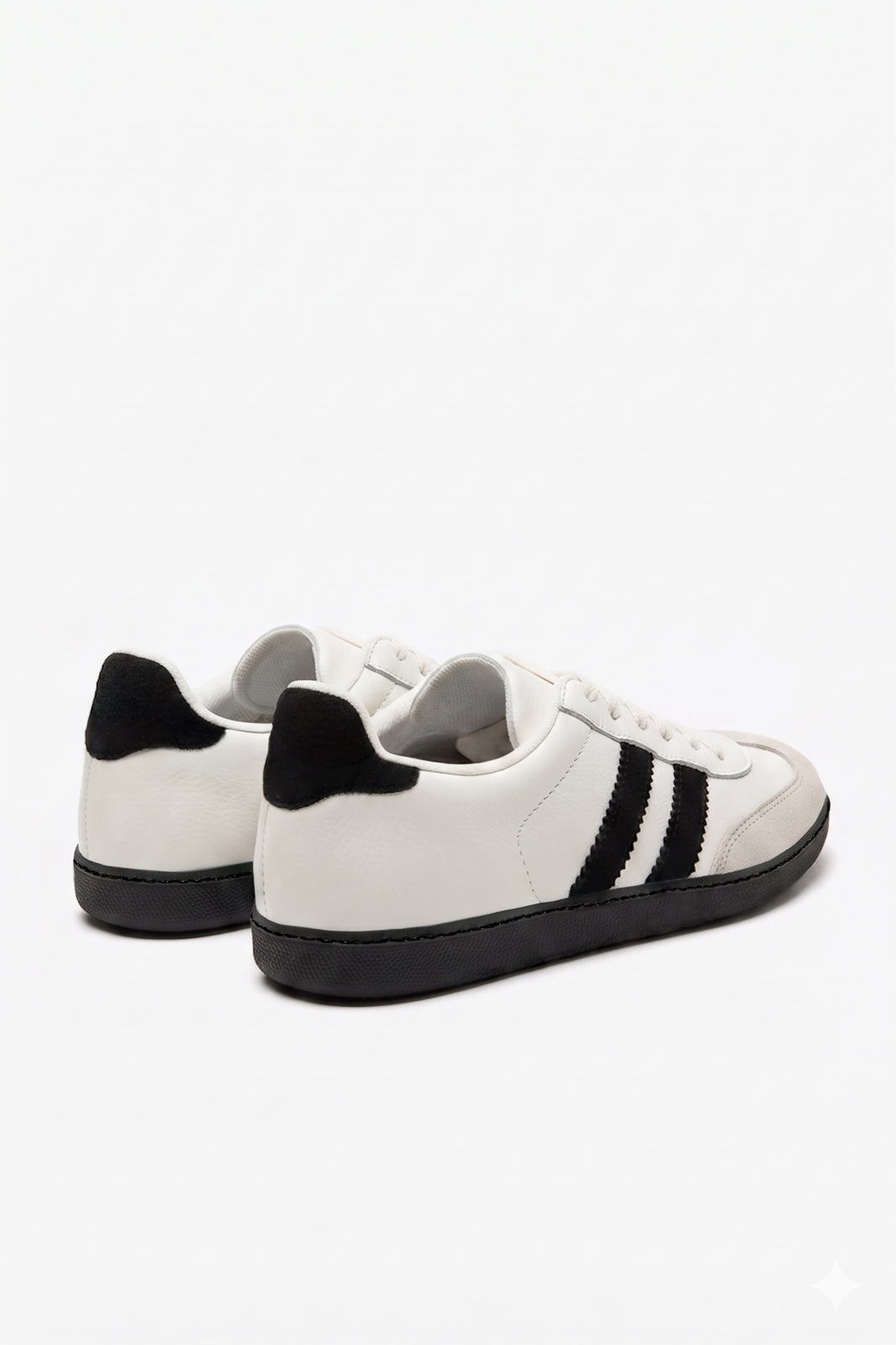 Tênis feminino de couro retrô 0350