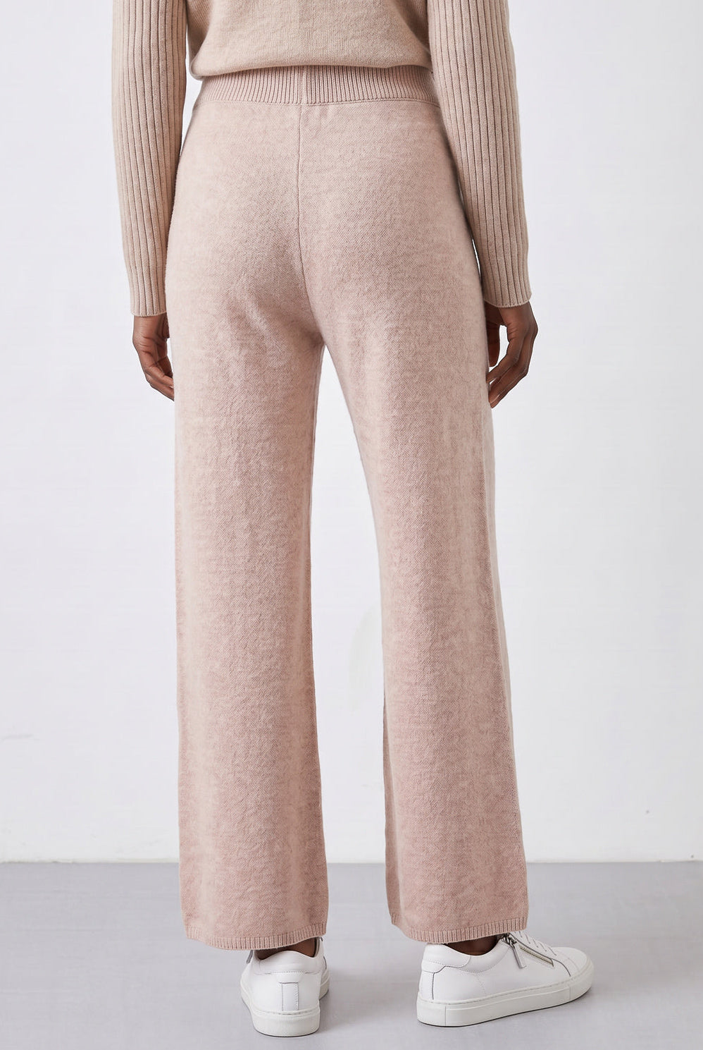 Conjunto feminino de tricô modal gola alta 61935