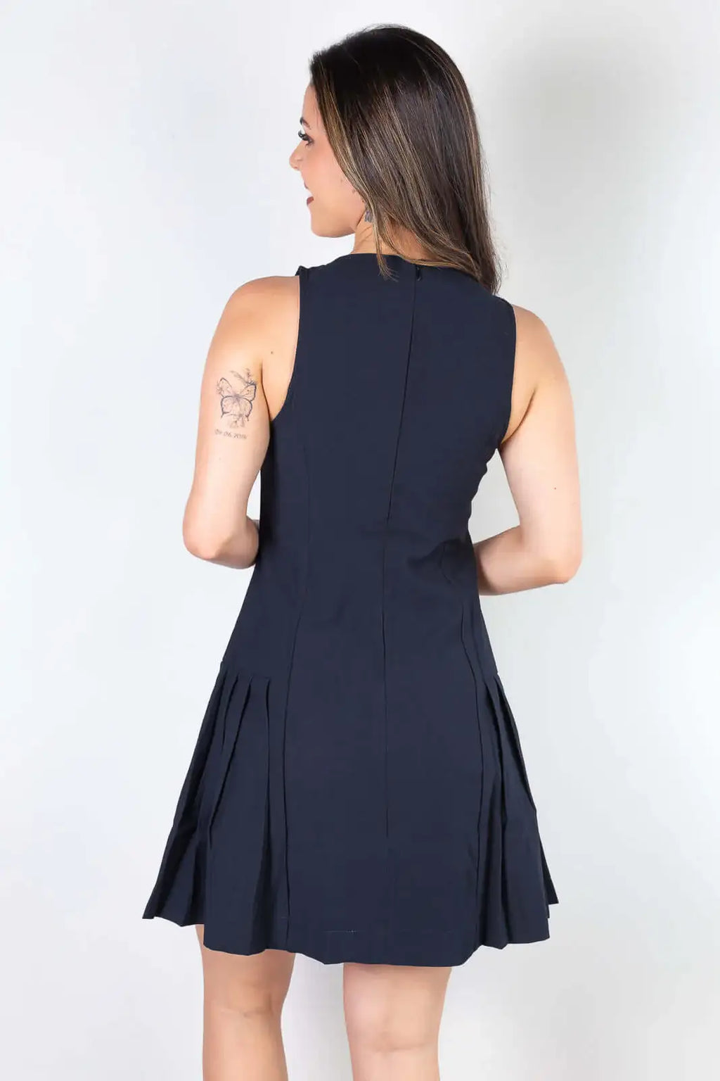 Vestido curto godê regata com pregas 51054 - Enluaze