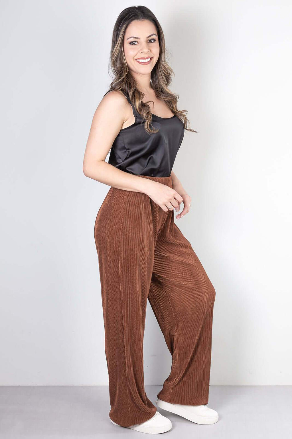 Calça feminina pantalona plissada 51074 - Enluaze