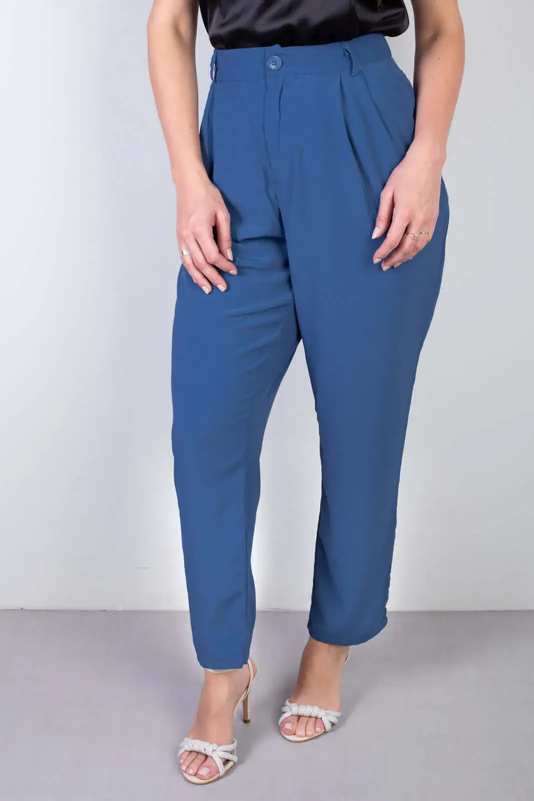 Calça reta feminina alfaiataria 51178 - Enluaze