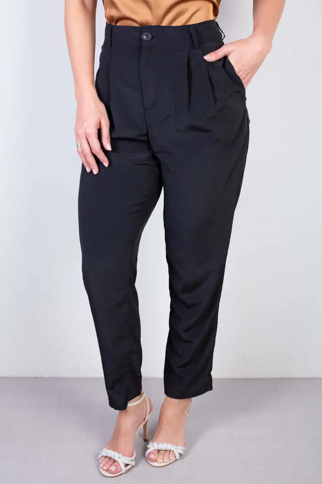 Calça reta feminina alfaiataria 51178 - Enluaze
