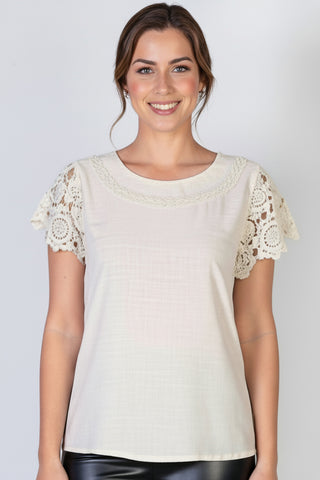 Blusa manga curta feminina detalhe crochê 51607
