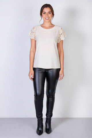 Blusa manga curta feminina detalhe crochê 51607