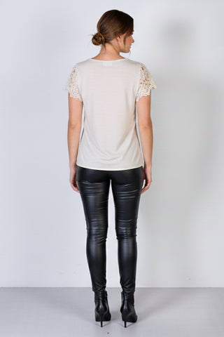 Blusa manga curta feminina detalhe crochê 51607
