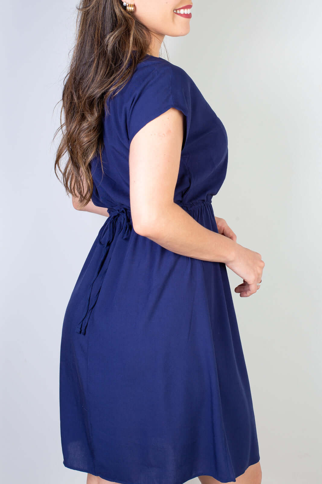 Vestido curto feminino com elástico 51156 - Enluaze