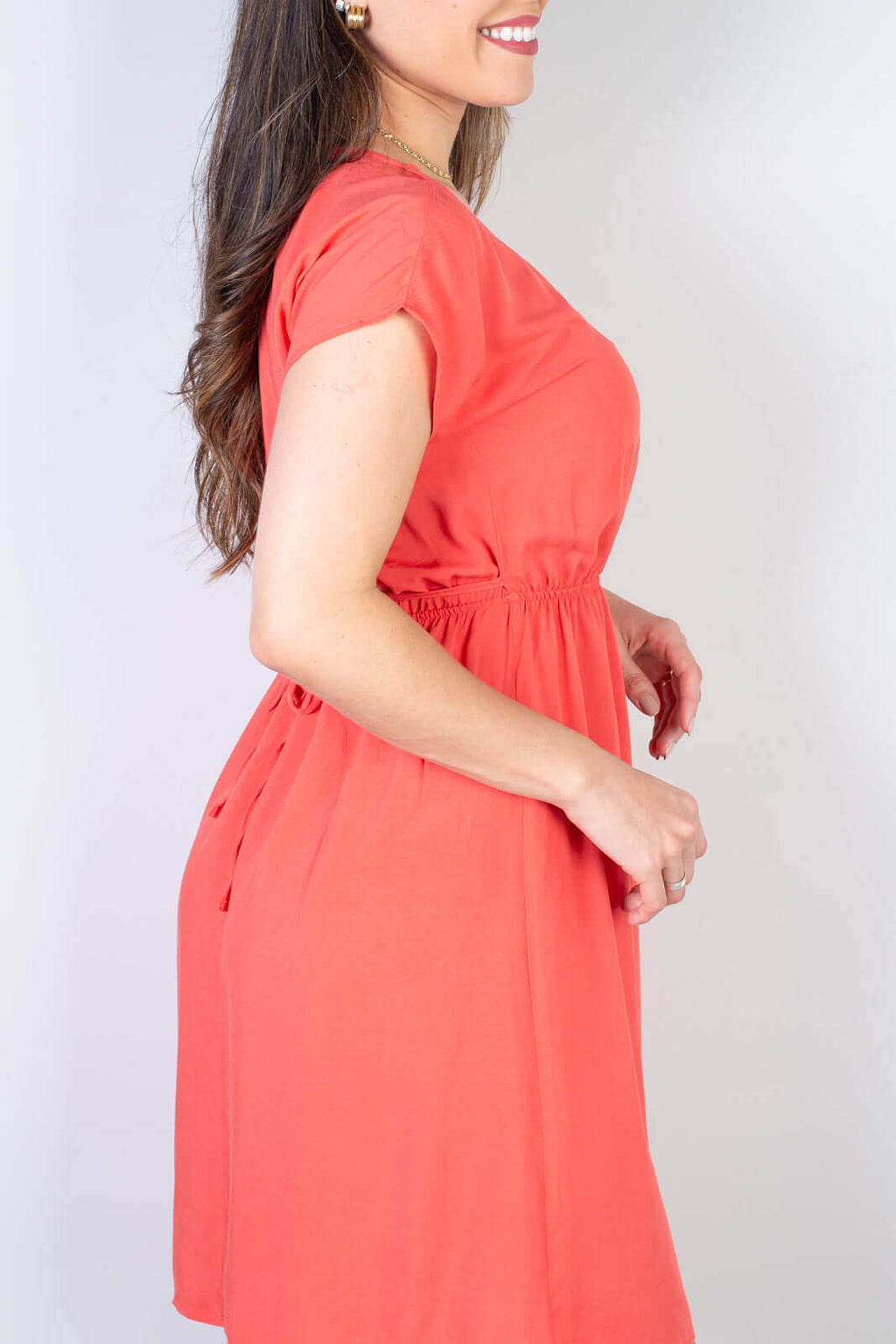 Vestido curto feminino com elástico 51156 - Enluaze