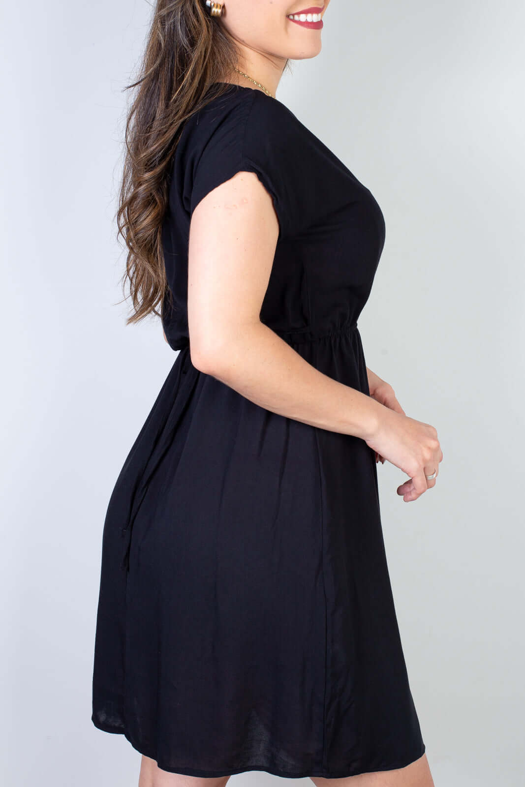 Vestido curto feminino com elástico 51156 - Enluaze