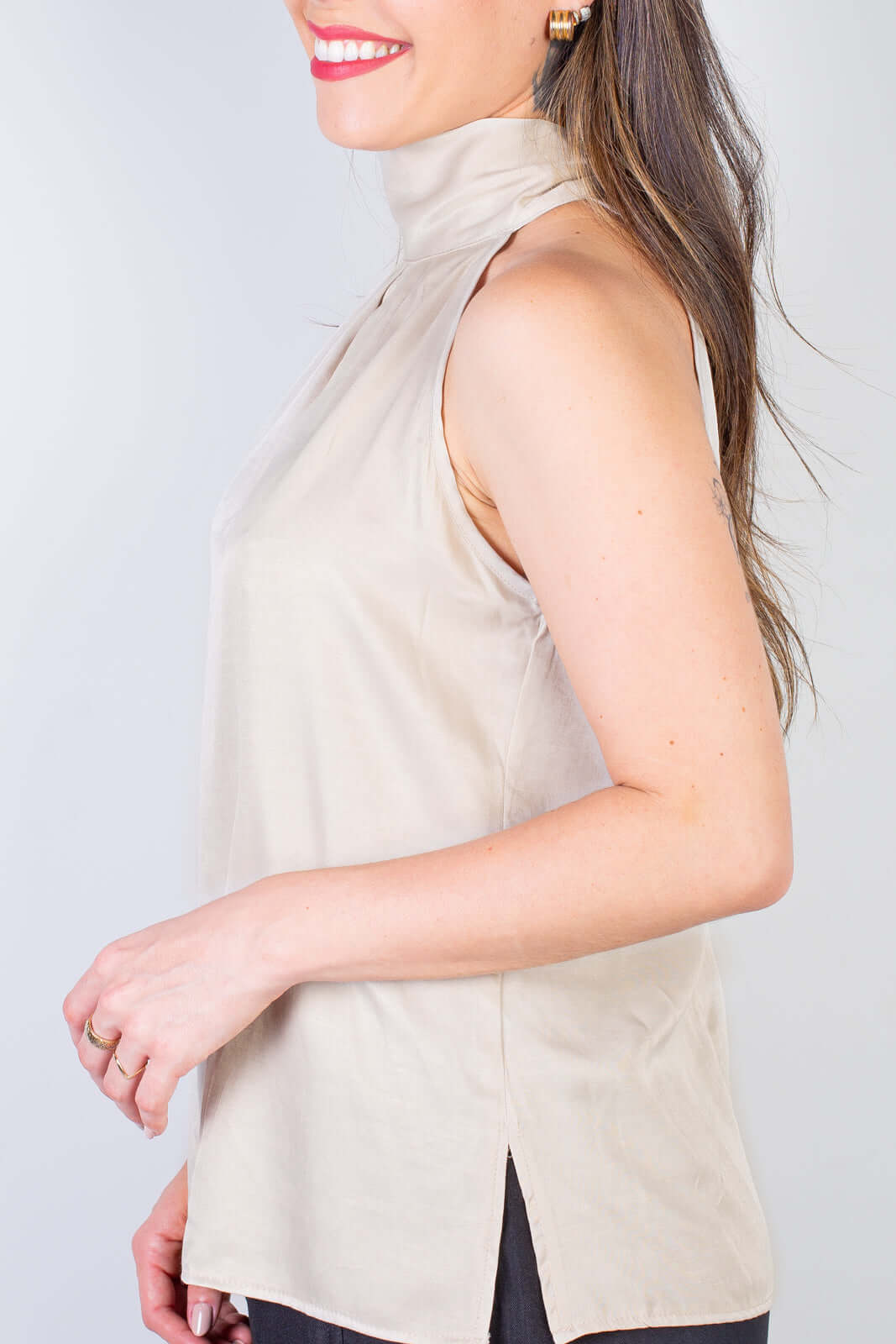 Blusa feminina gola alta decote halter neck 51255 - Enluaze