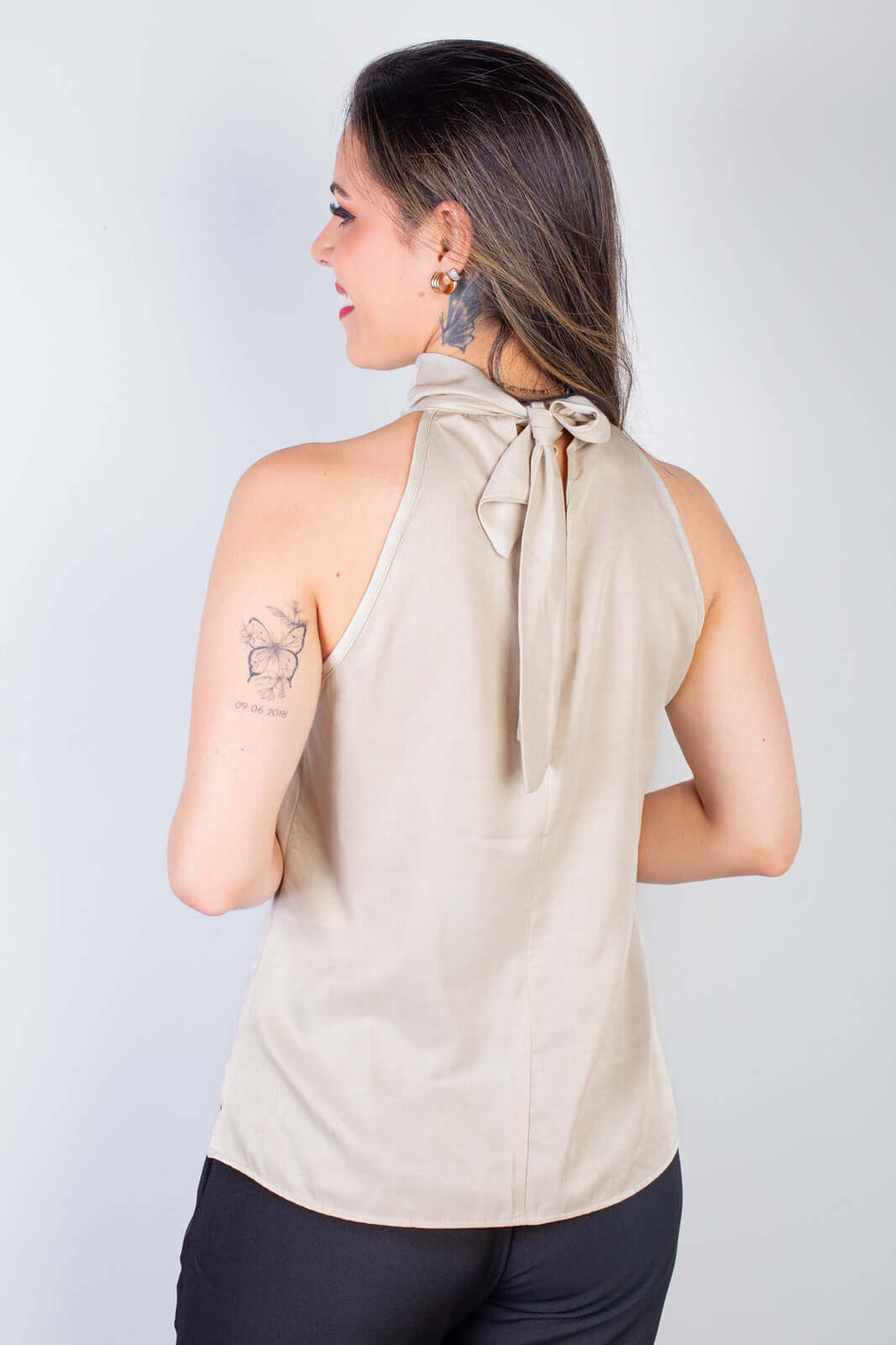 Blusa feminina gola alta decote halter neck 51255 - Enluaze