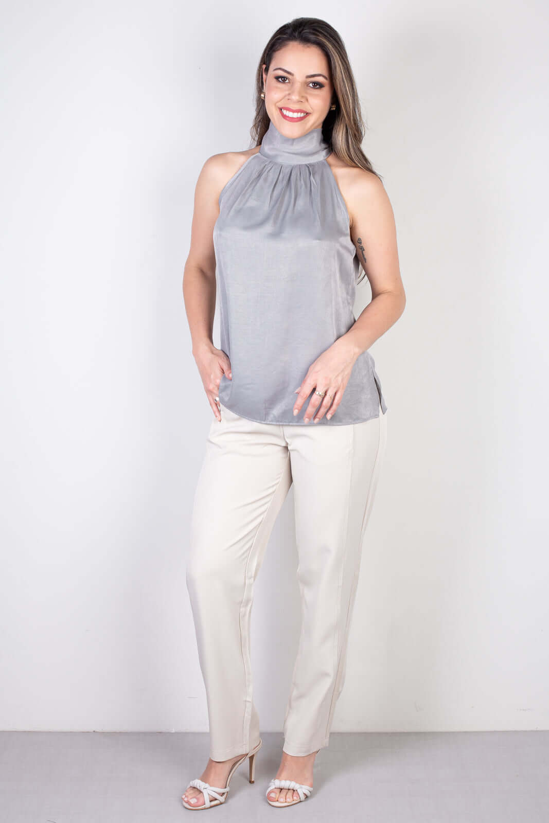 Blusa feminina gola alta decote halter neck 51255 - Enluaze