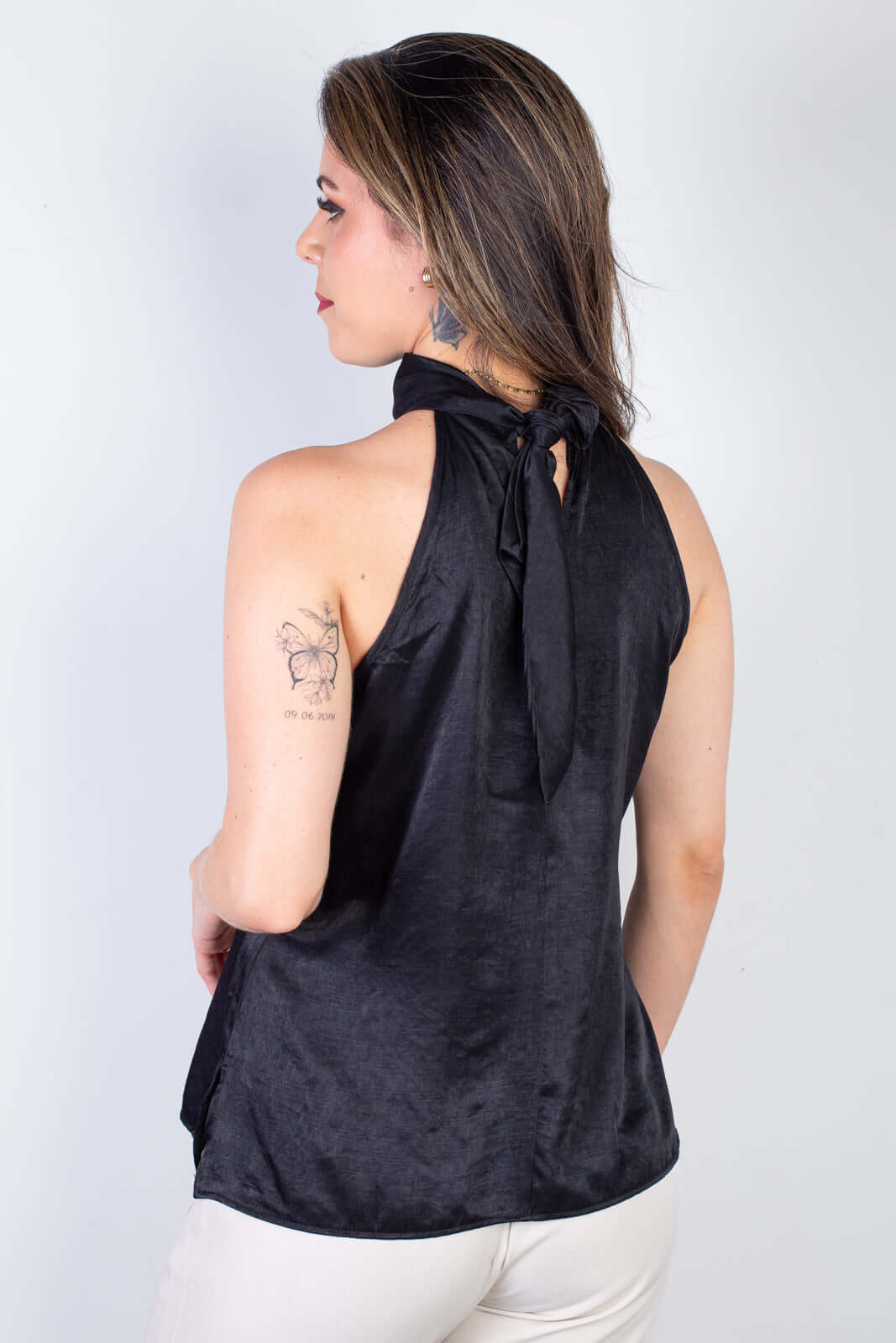 Blusa feminina gola alta decote halter neck 51255 - Enluaze