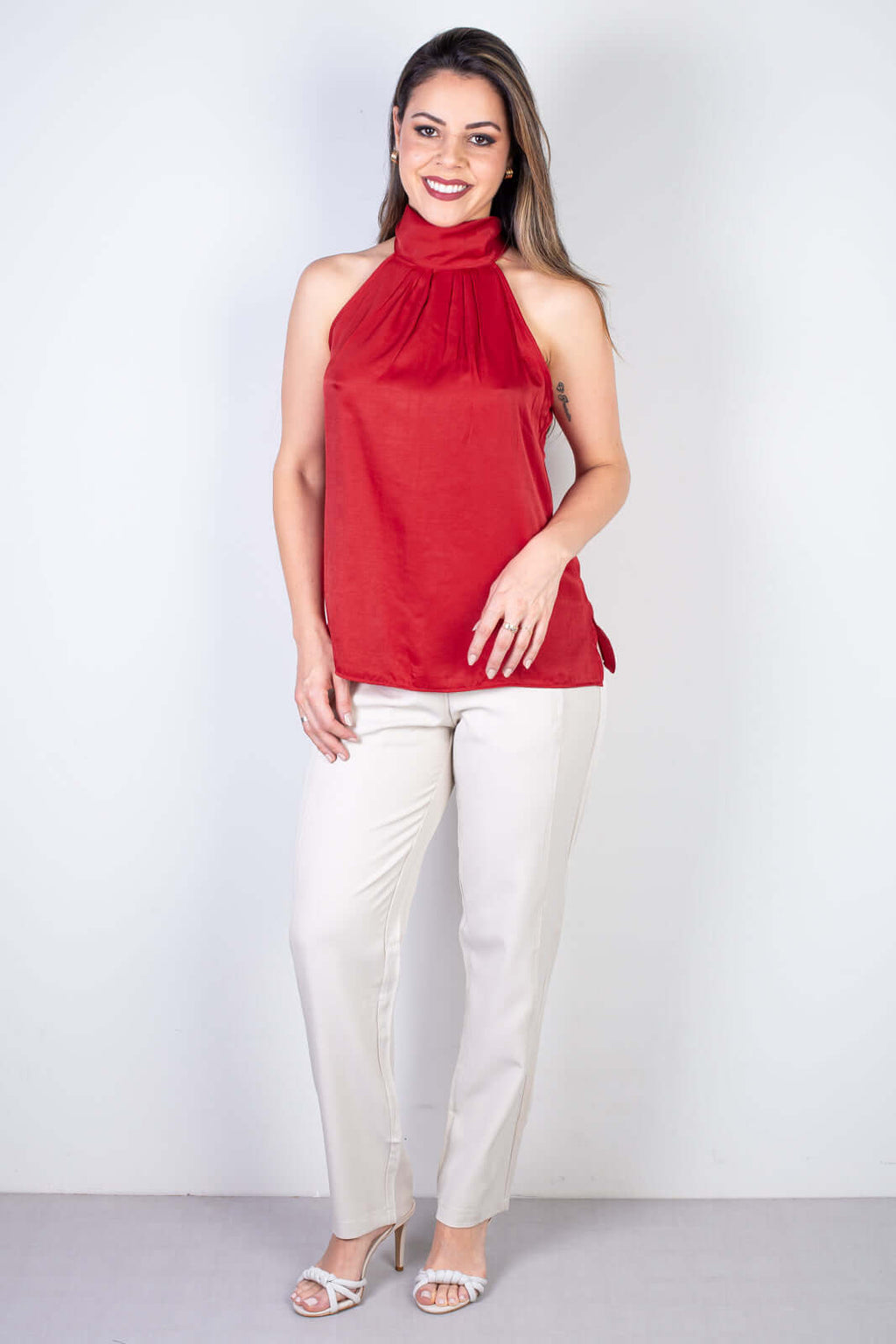 Blusa feminina gola alta decote halter neck 51255 - Enluaze