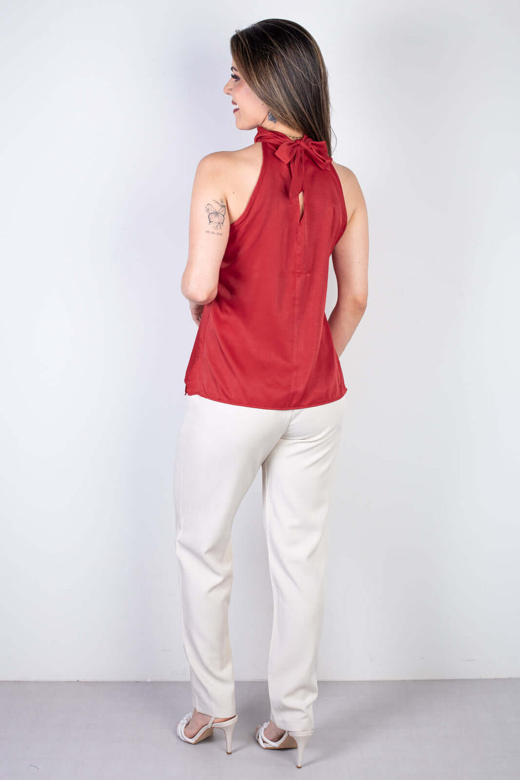 Blusa feminina gola alta decote halter neck 51255 - Enluaze