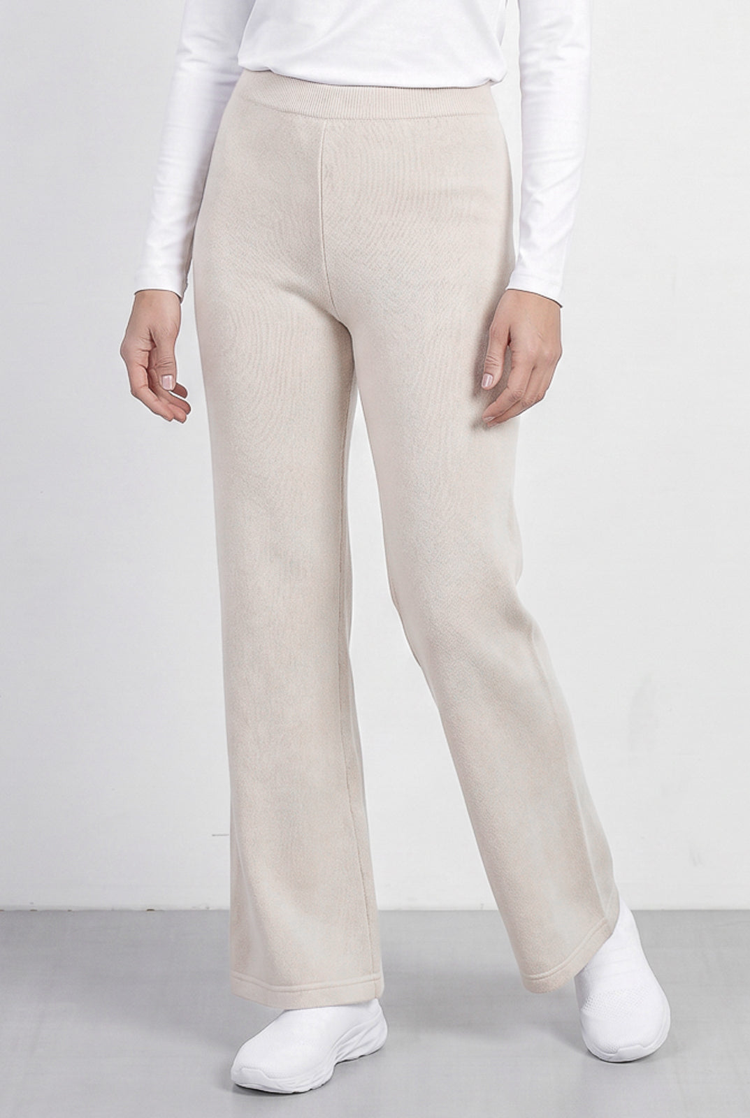Calça flare feminina de malha 61180