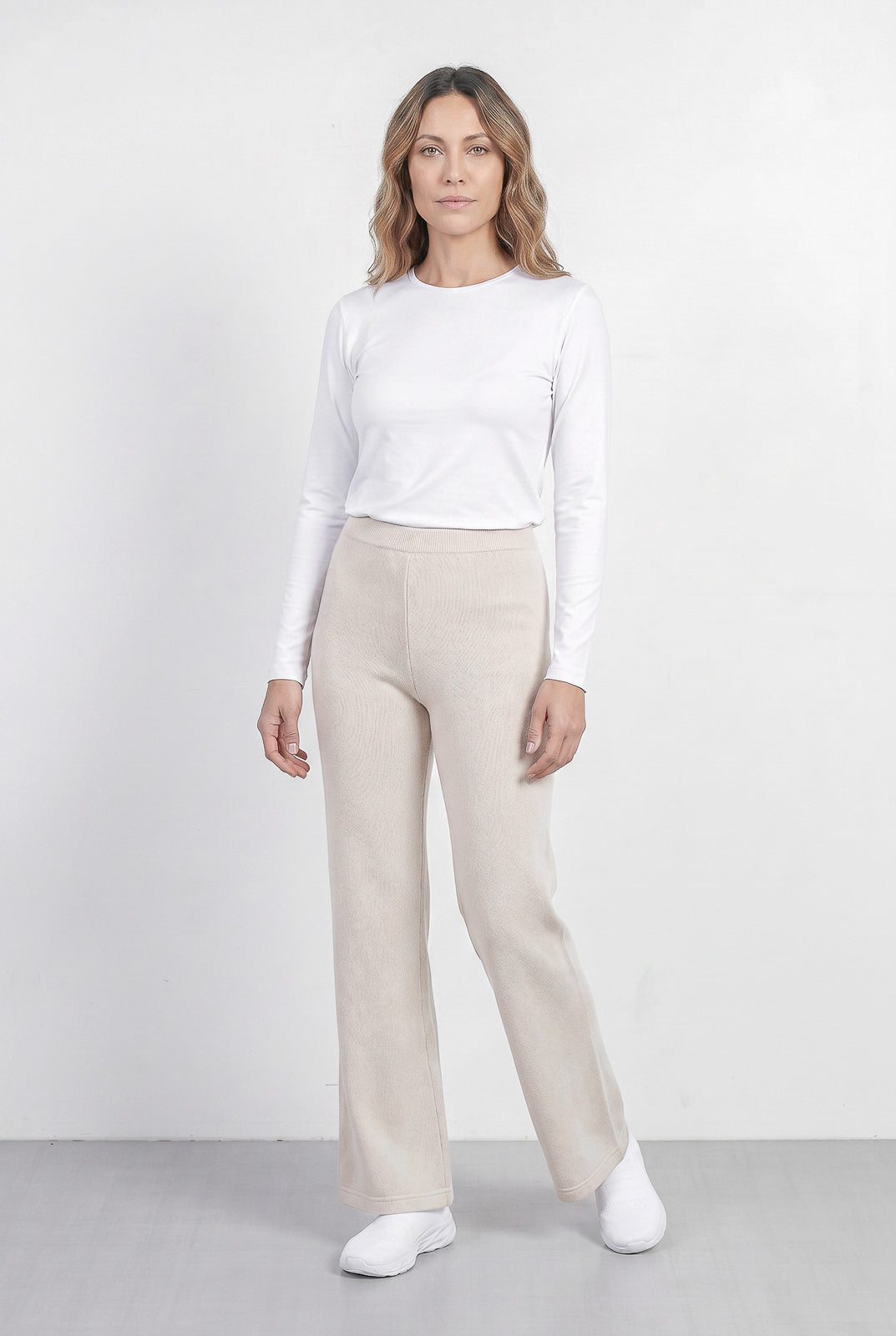 Calça flare feminina de malha 61180