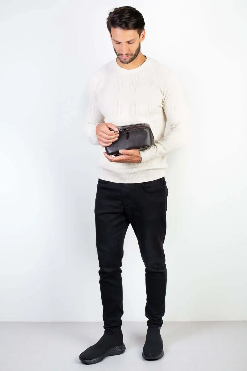 Necessaire masculina de couro floater Athos 11x25x12,5cm - Enluaze
