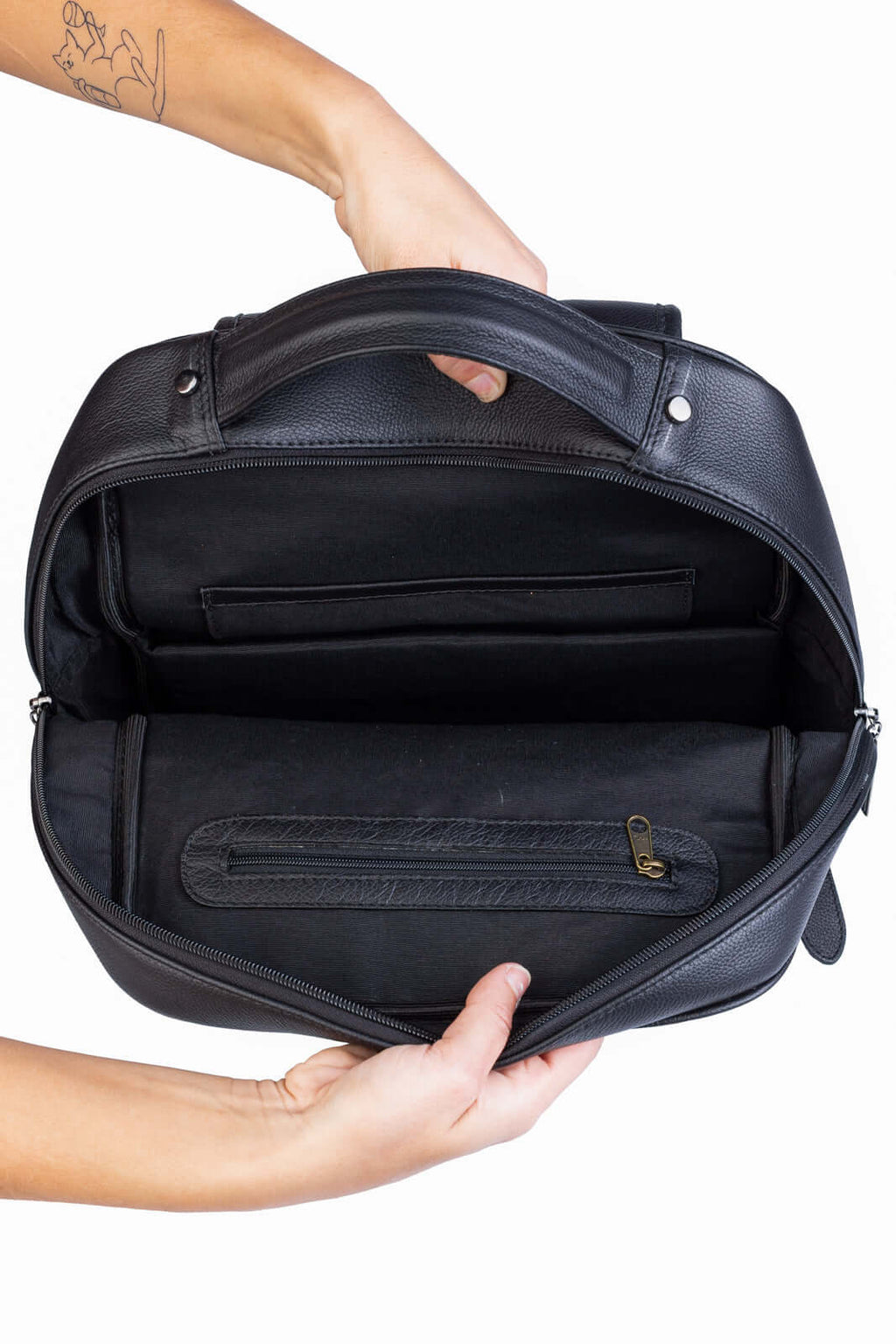 Mochila masculina em couro floater Rafael - Enluaze