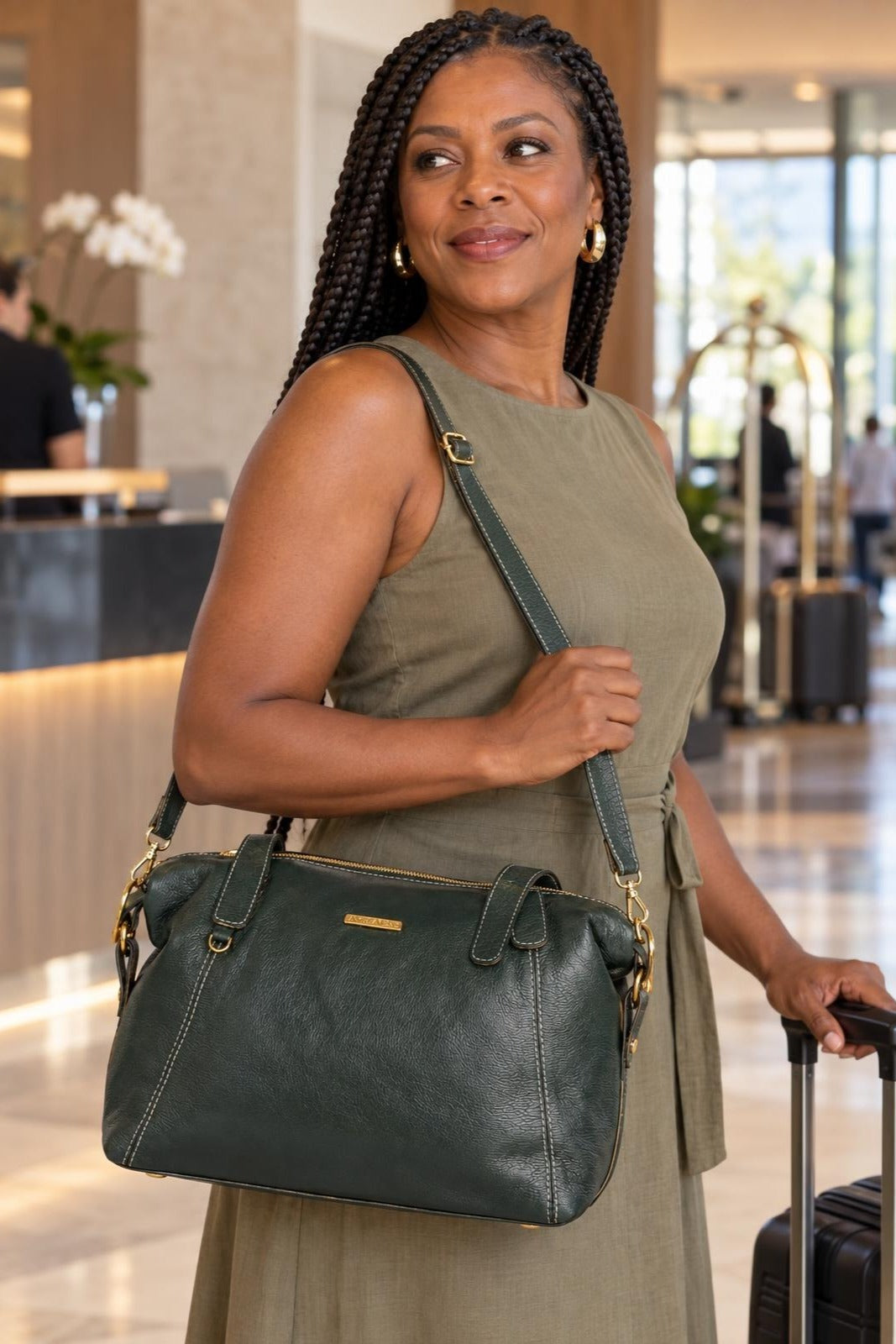 Bolsa de couro liso grande Aurora — Verde Militar