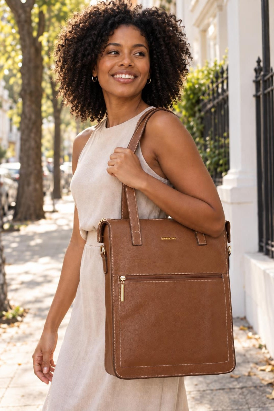 Bolsa/Pasta para notebook em couro liso Sandra — Whisky
