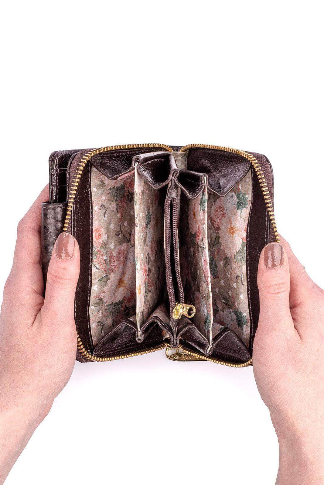 Carteira feminina de couro croco Lolla 10x13cm - Enluaze