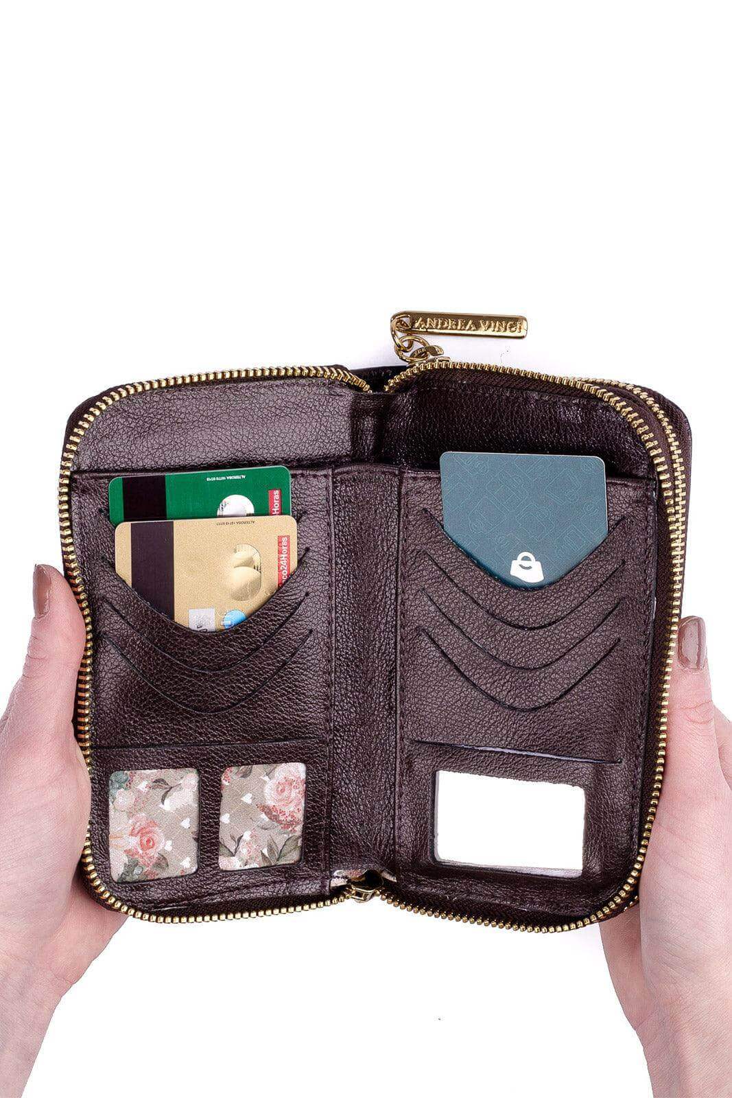 Carteira feminina de couro croco Martina 9,5x15,5cm - Enluaze