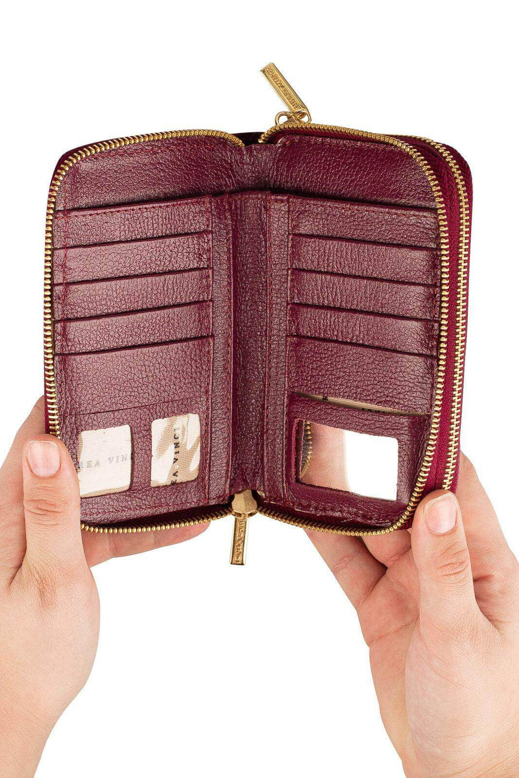 Carteira feminina de couro croco Martina 9,5x15,5cm - Enluaze