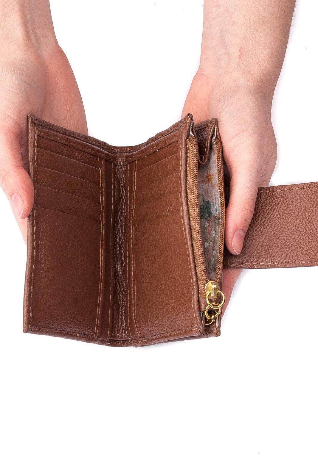 Carteira feminina de couro liso Linna 11x13cm - Enluaze