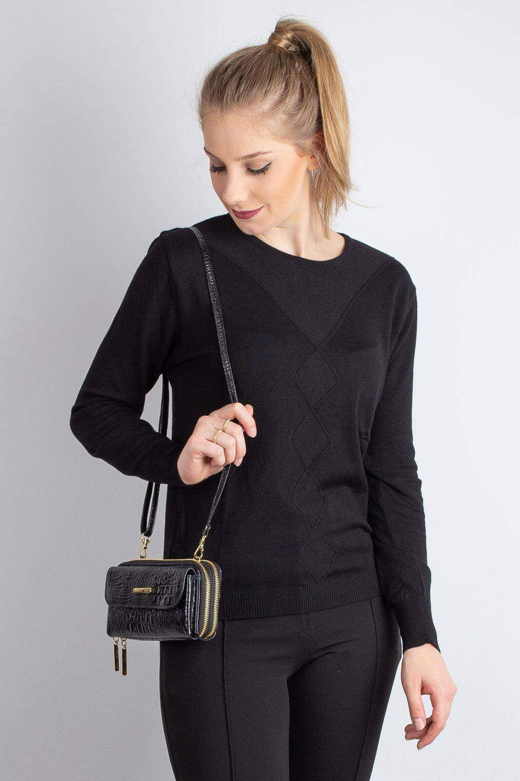 Carteira feminina de couro croco com alça Tania 10,5x19cm - Enluaze