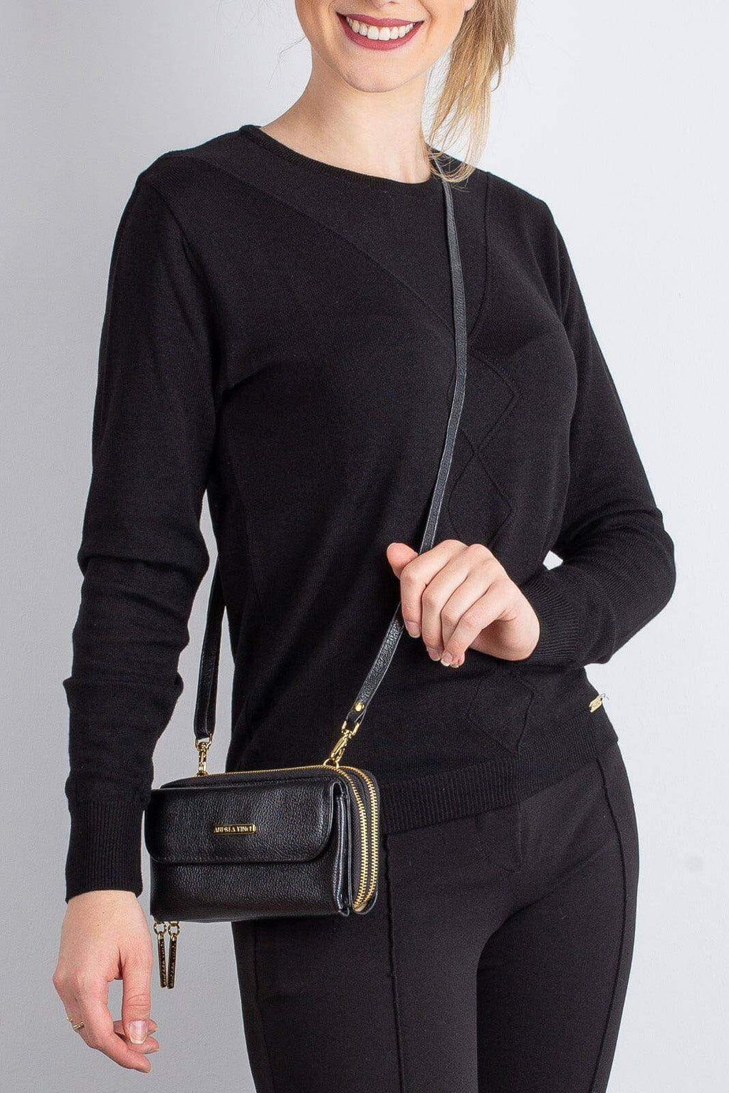 Carteira feminina de couro liso com alça Tania 10,5x19cm - Enluaze