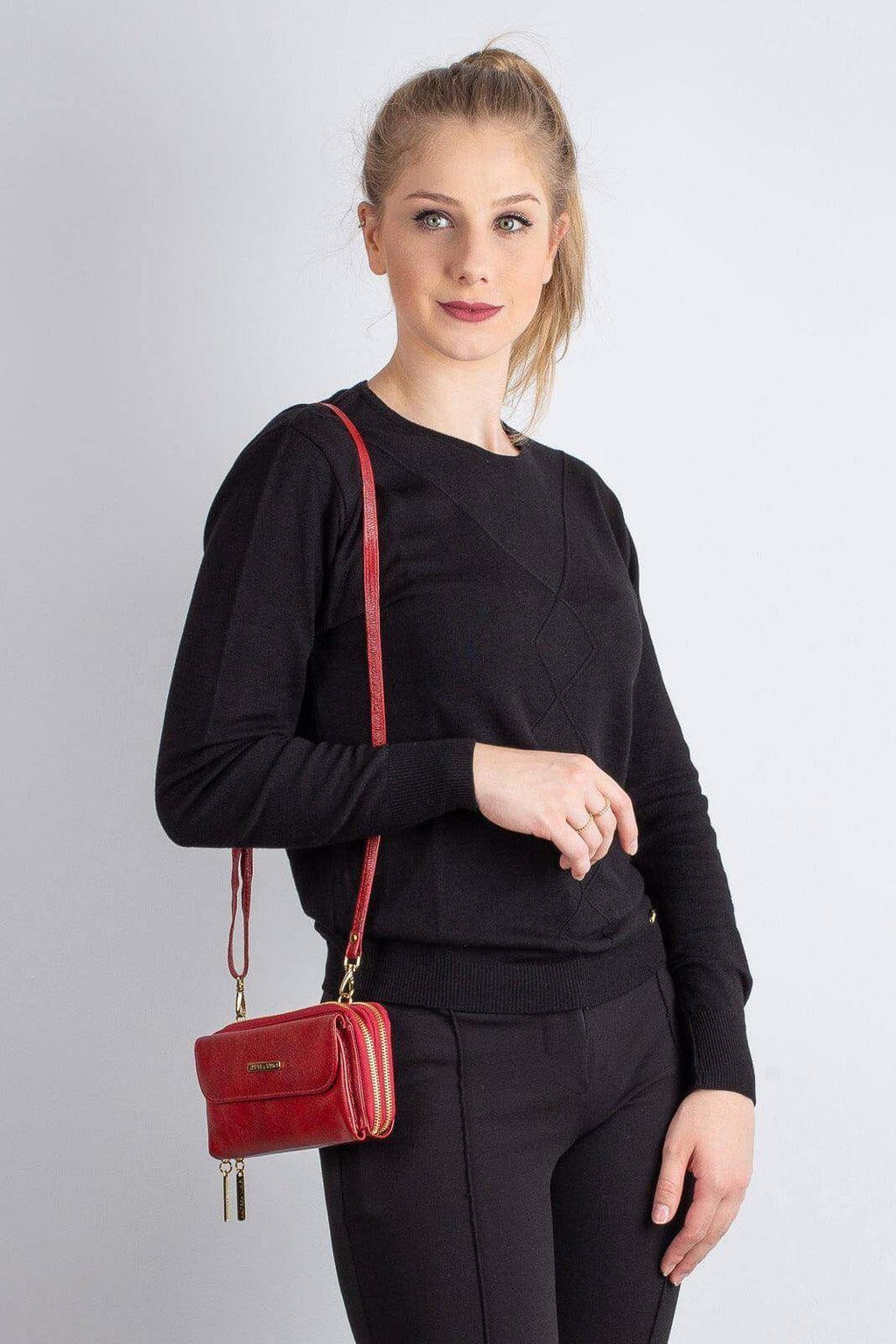 Carteira feminina de couro liso com alça Tania 10,5x19cm - Enluaze