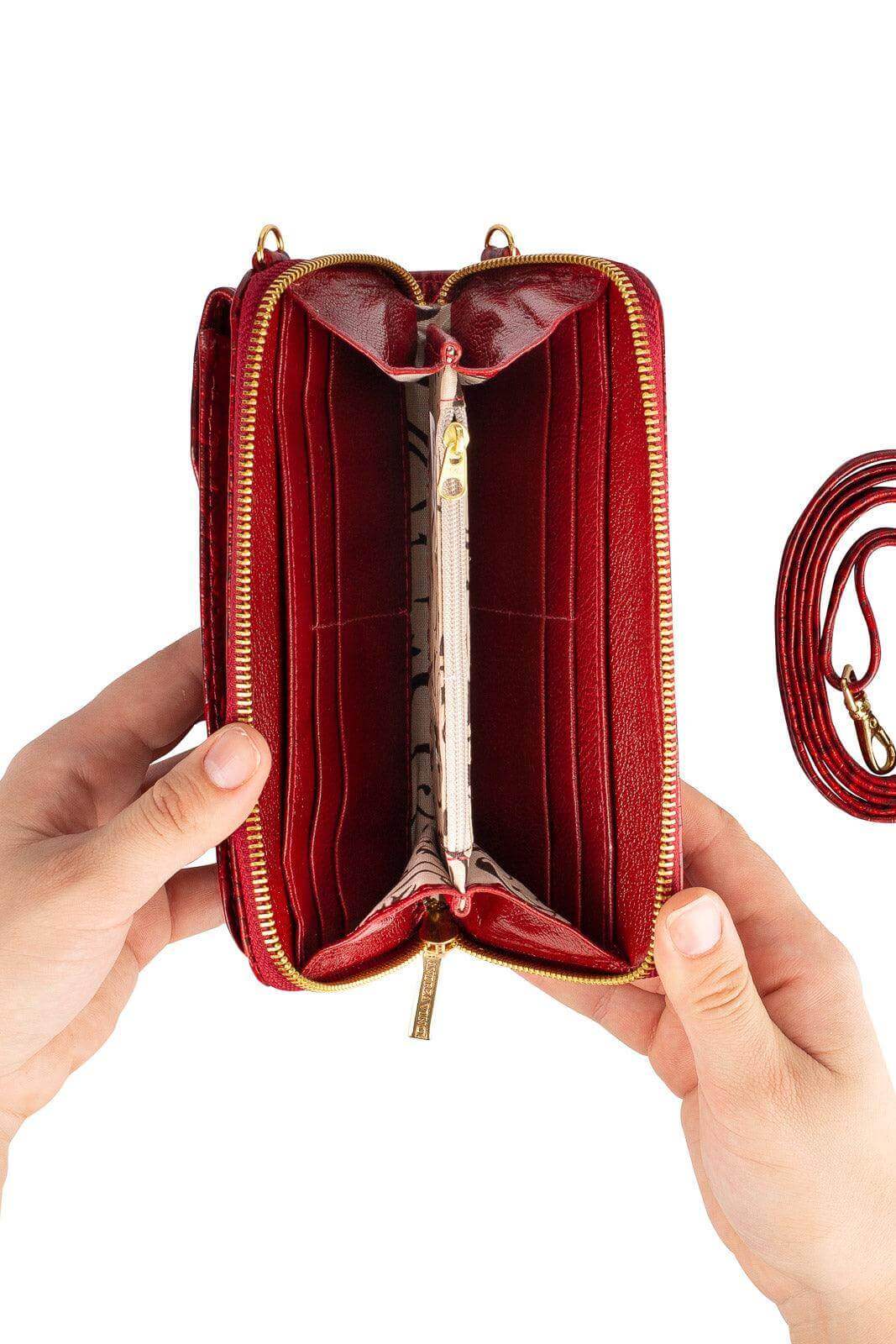 Carteira feminina de couro croco com alça Rafa 19x10,5cm - Enluaze