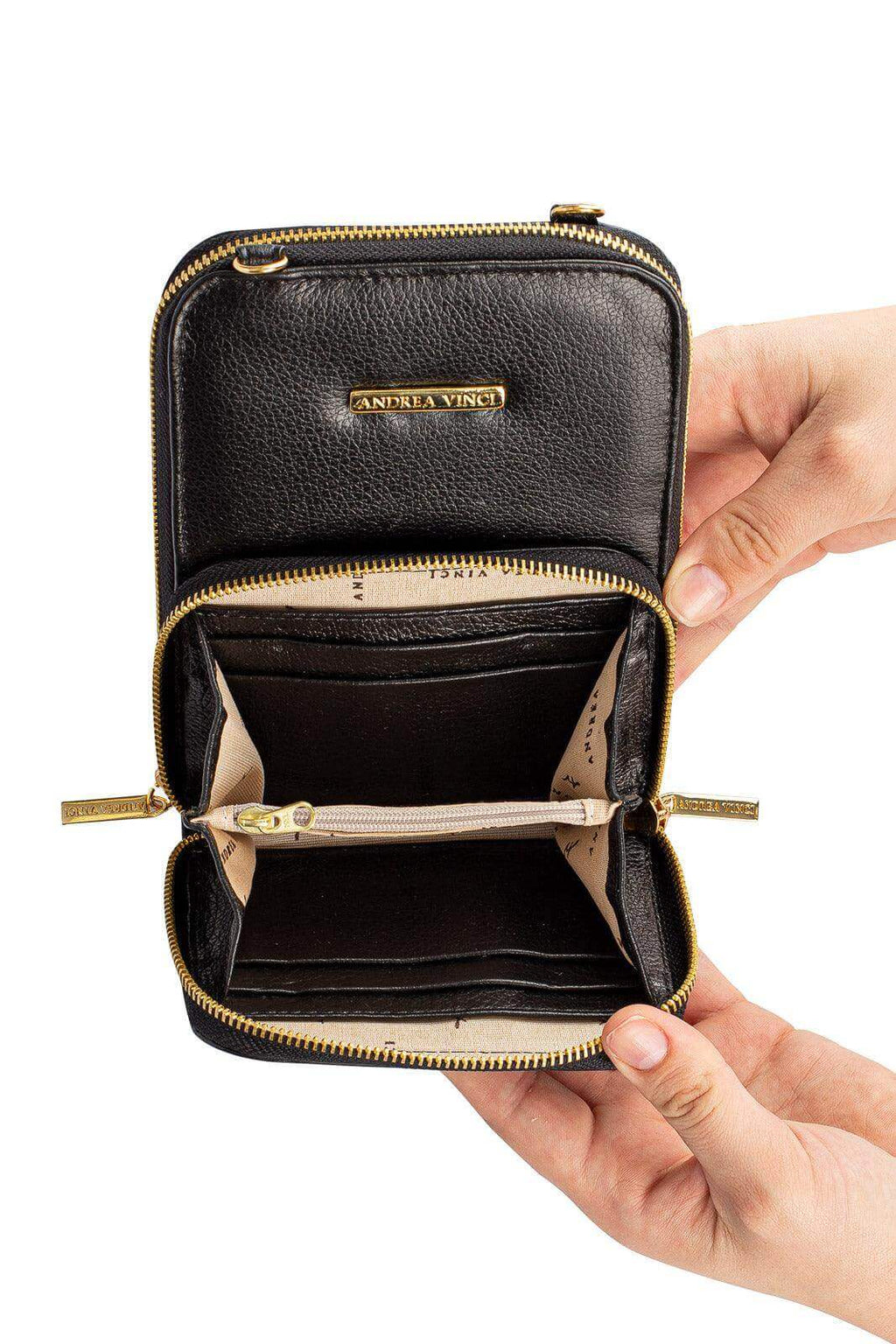 Carteira com alça de couro liso Ingrid 18,5x13,5cm - Enluaze