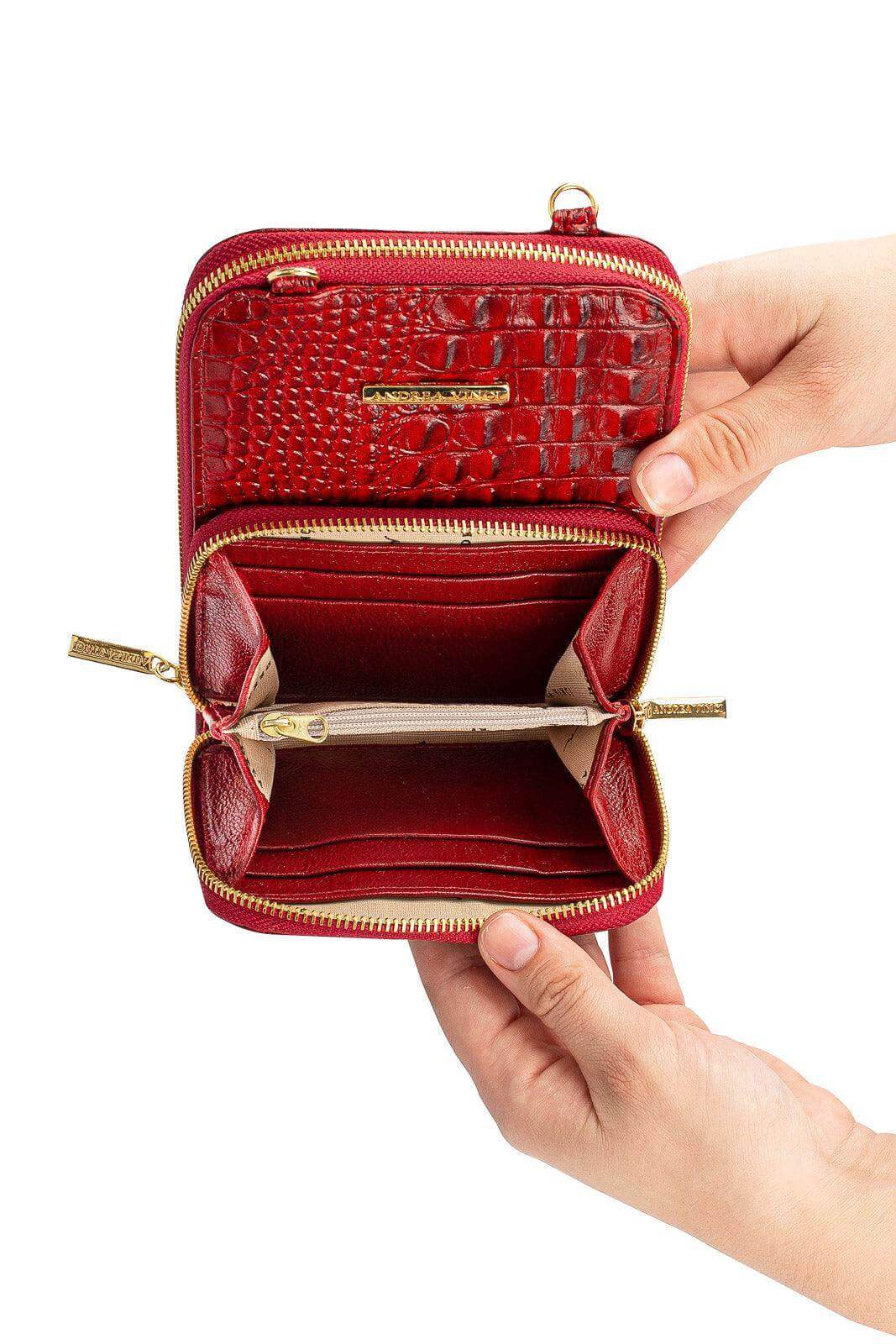 Carteira com alça de couro croco Ingrid 18,5x13,5cm - Enluaze