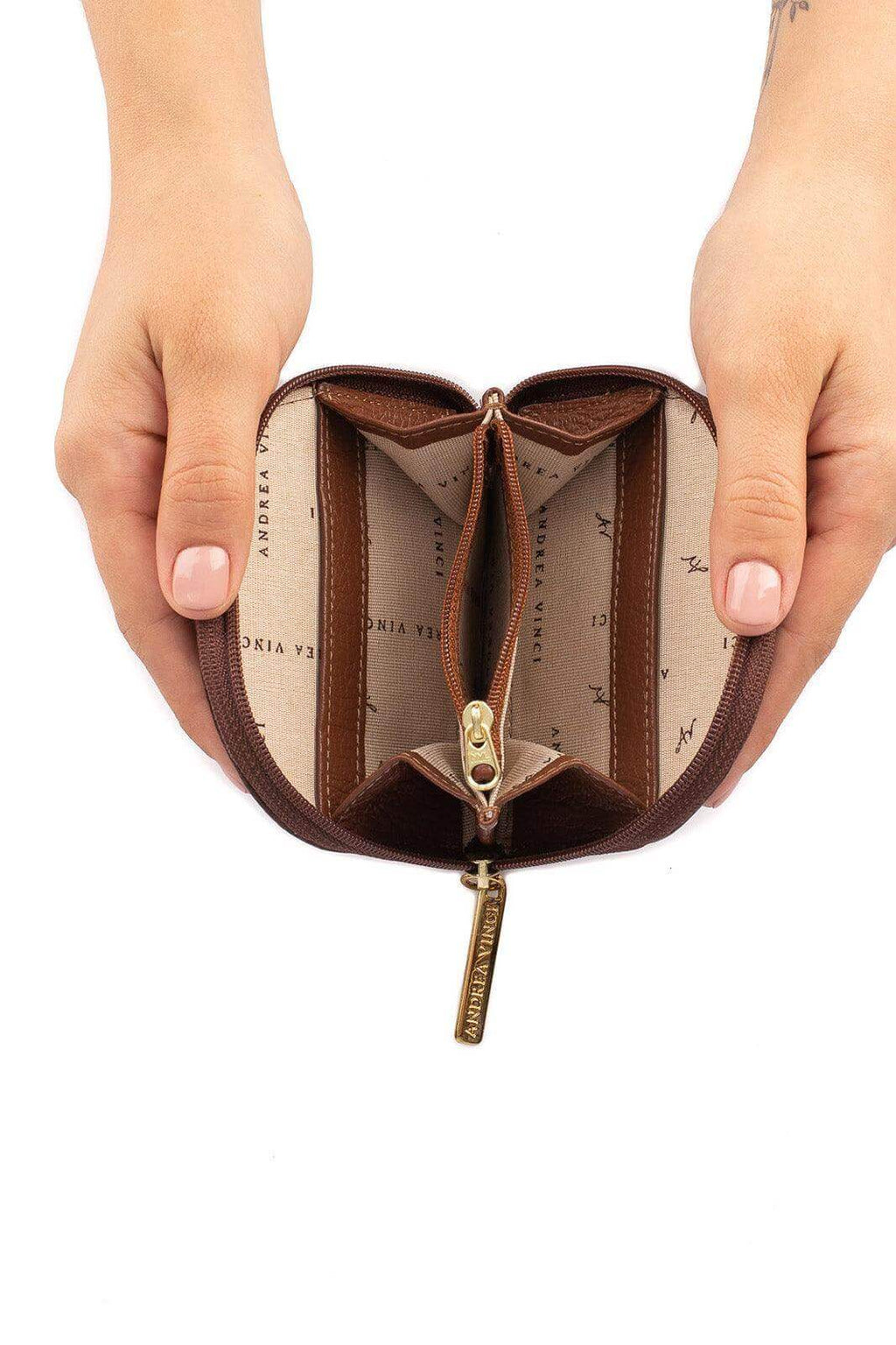 Mini carteira feminina de couro croco Ayla 9x11cm - Enluaze