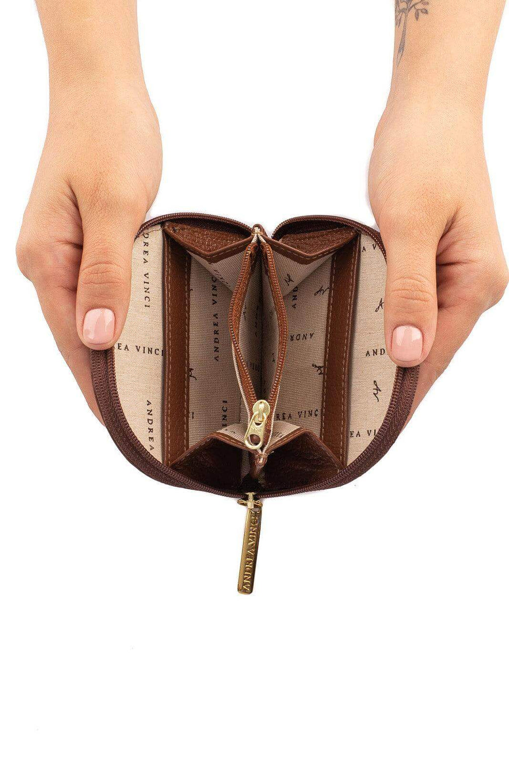 Mini carteira feminina de couro liso Ayla 9x11cm - Enluaze