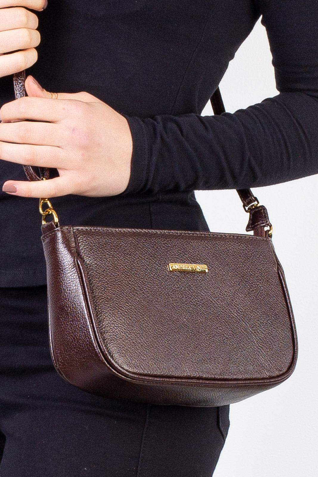 Bolsa tiracolo pequena de couro liso Iria - Enluaze