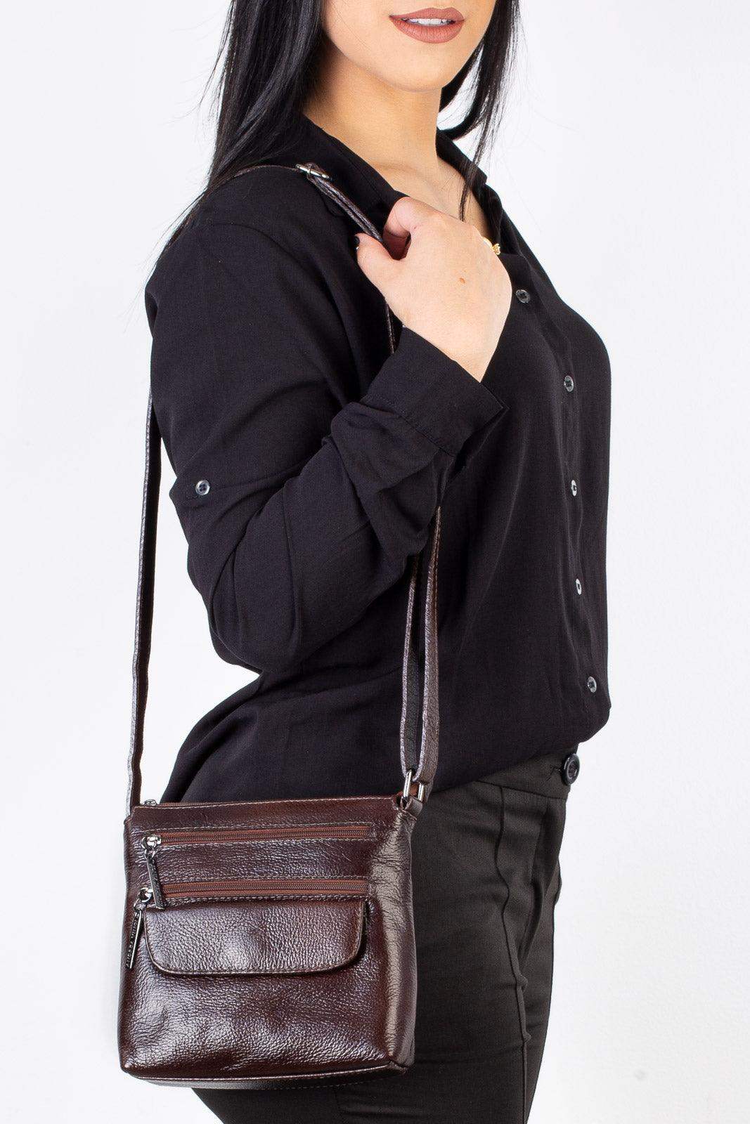 Bolsa transversal de couro liso metais grafite Maura - Enluaze