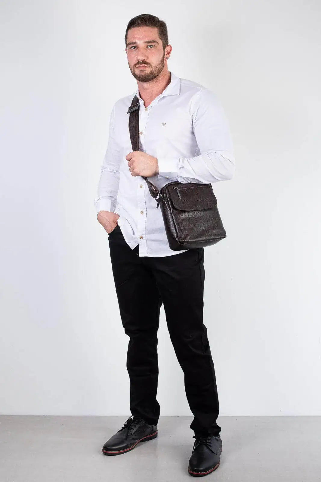 Bolsa tiracolo de couro Yuri - Enluaze