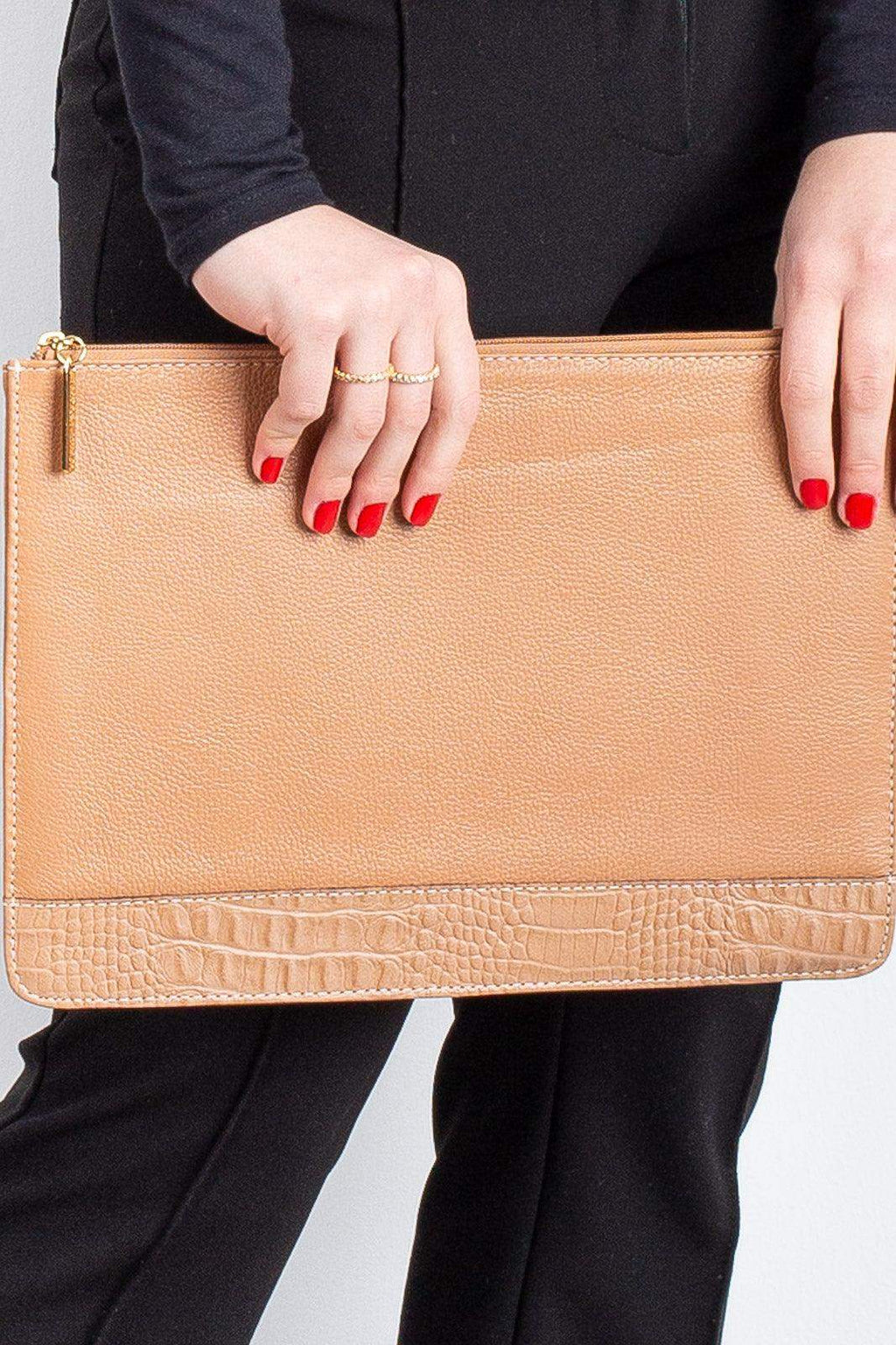 Pasta envelope para notebook couro liso Eduarda - Enluaze