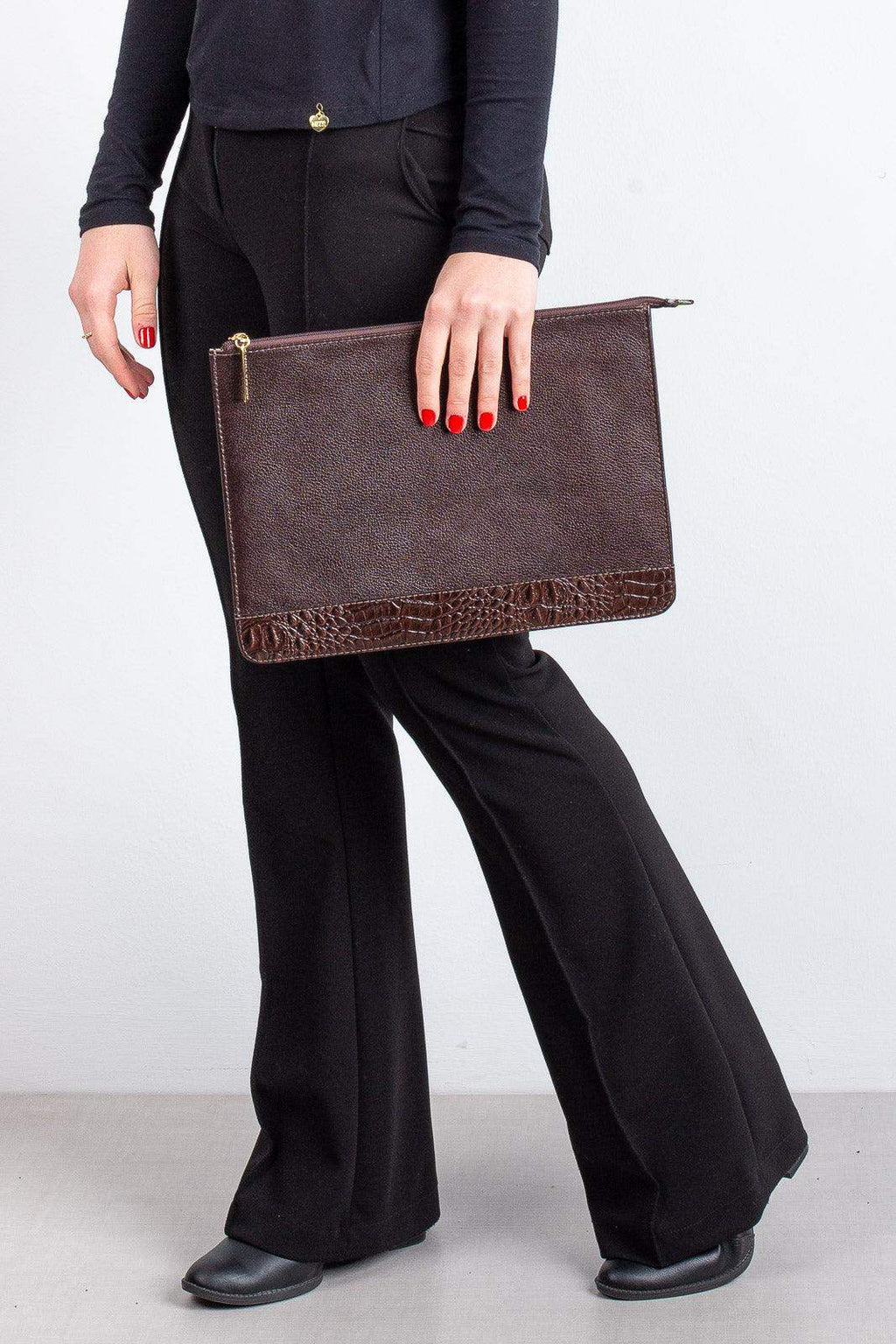 Pasta envelope para notebook couro liso Eduarda - Enluaze