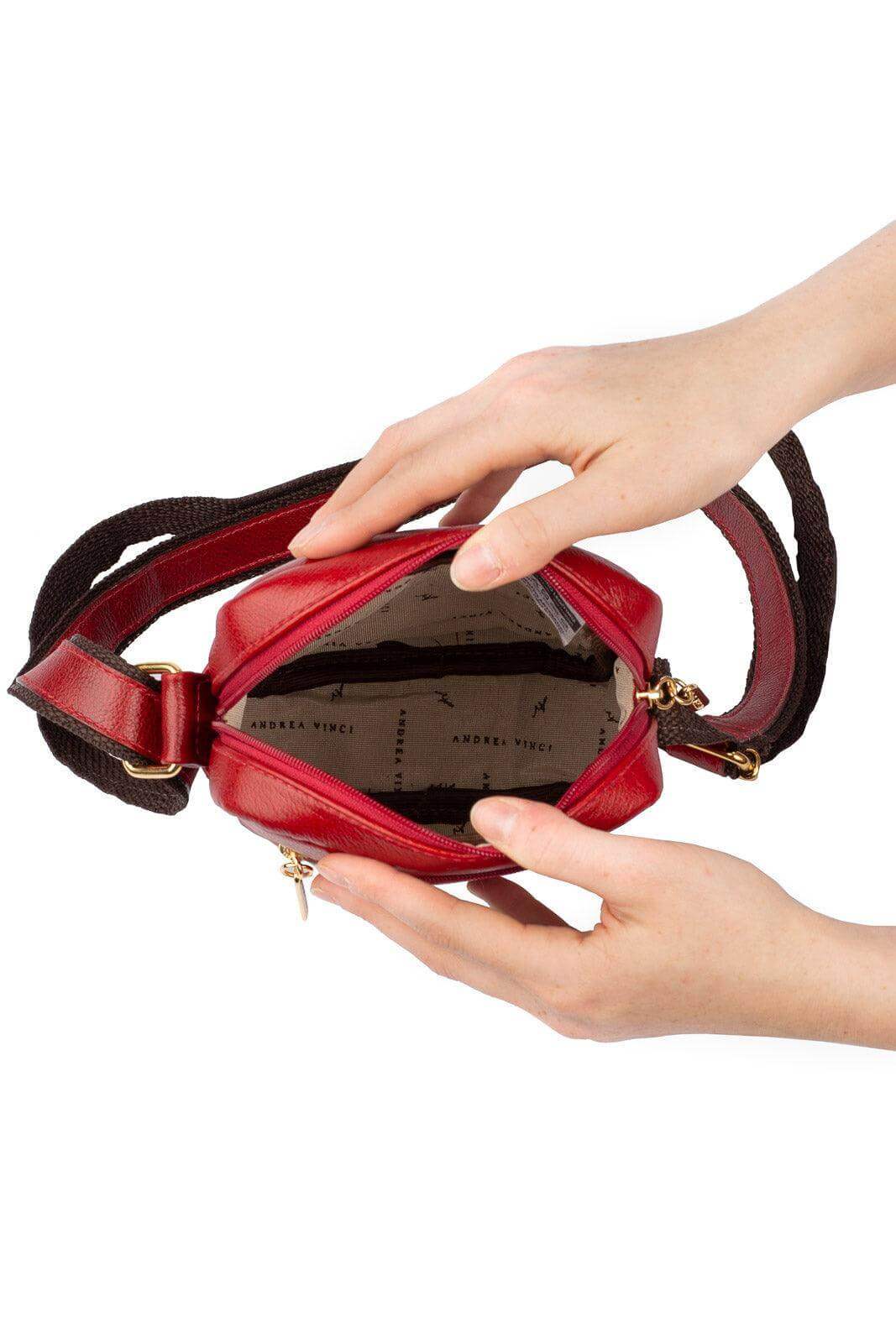 Bolsa shoulder bag de couro liso Pietra - Enluaze