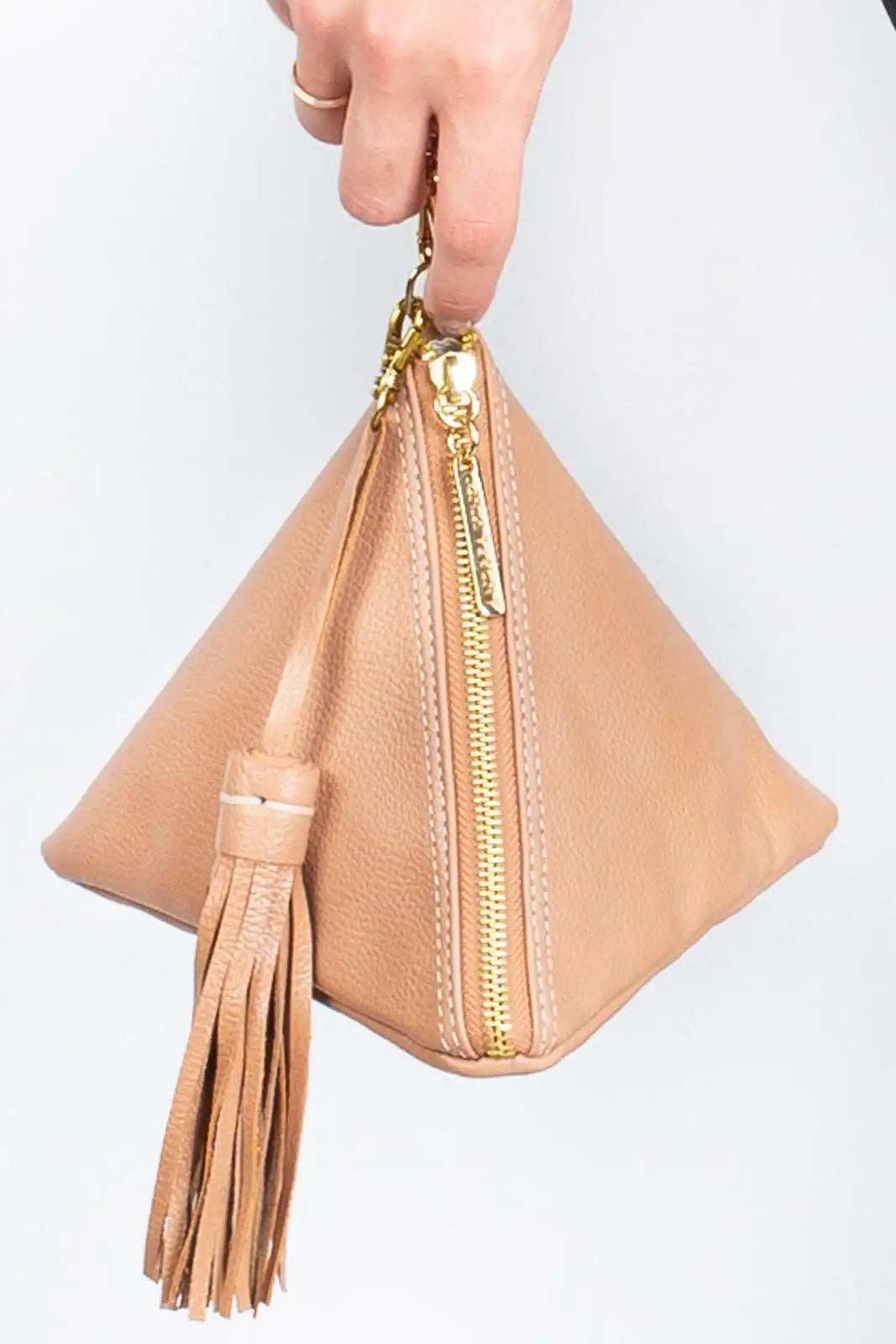 Clutch de couro liso Manu - Enluaze