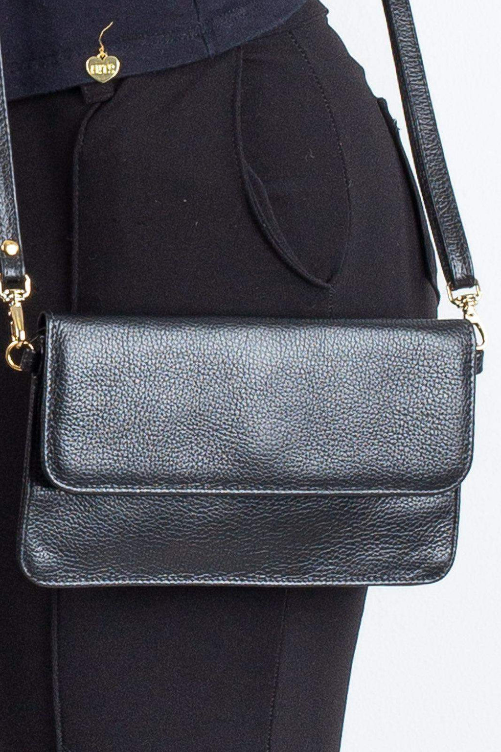 Clutch mini bolsa de couro liso Nicole - Enluaze