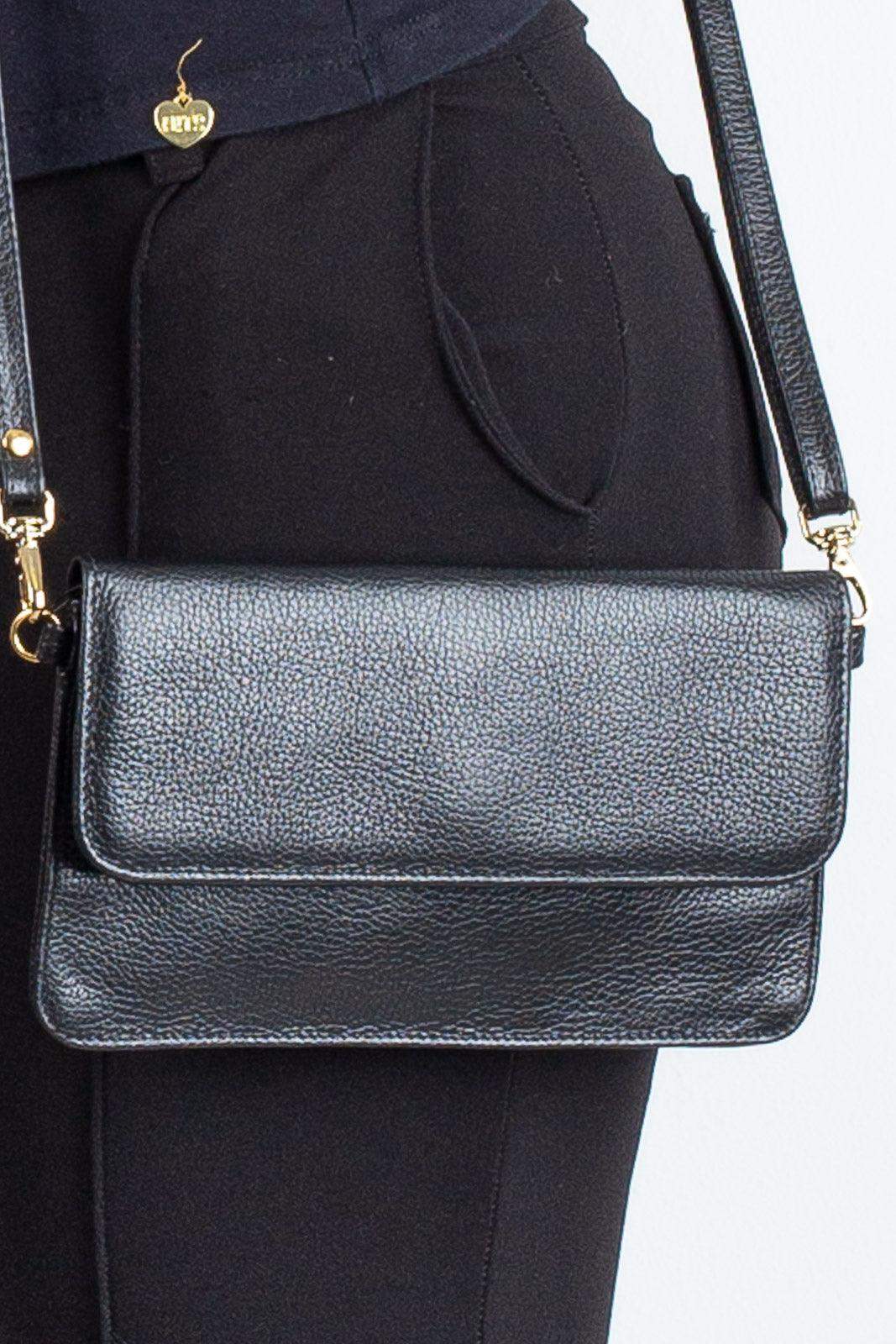 Clutch mini bolsa de couro liso Nicole - Enluaze