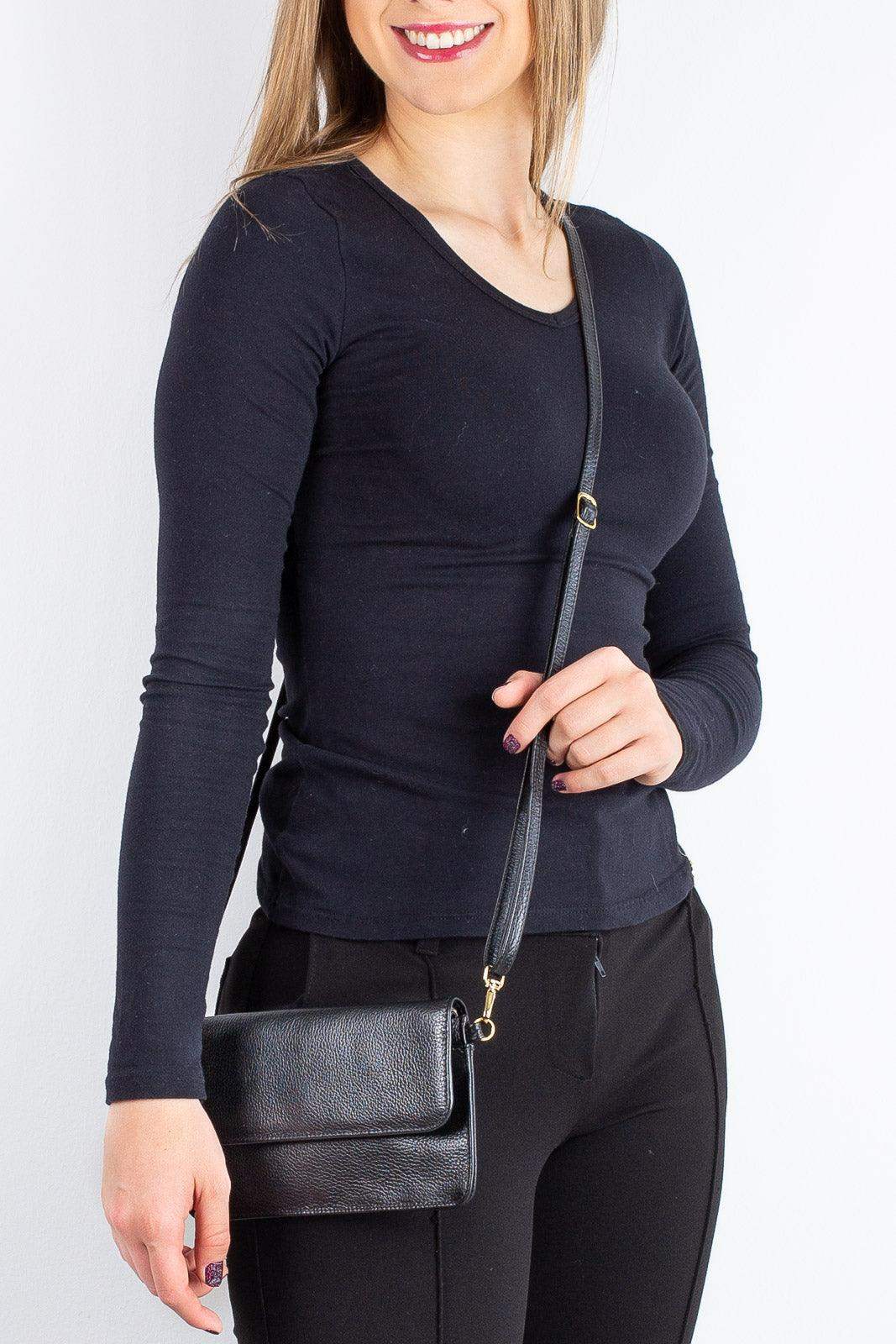 Clutch mini bolsa de couro liso Nicole - Enluaze